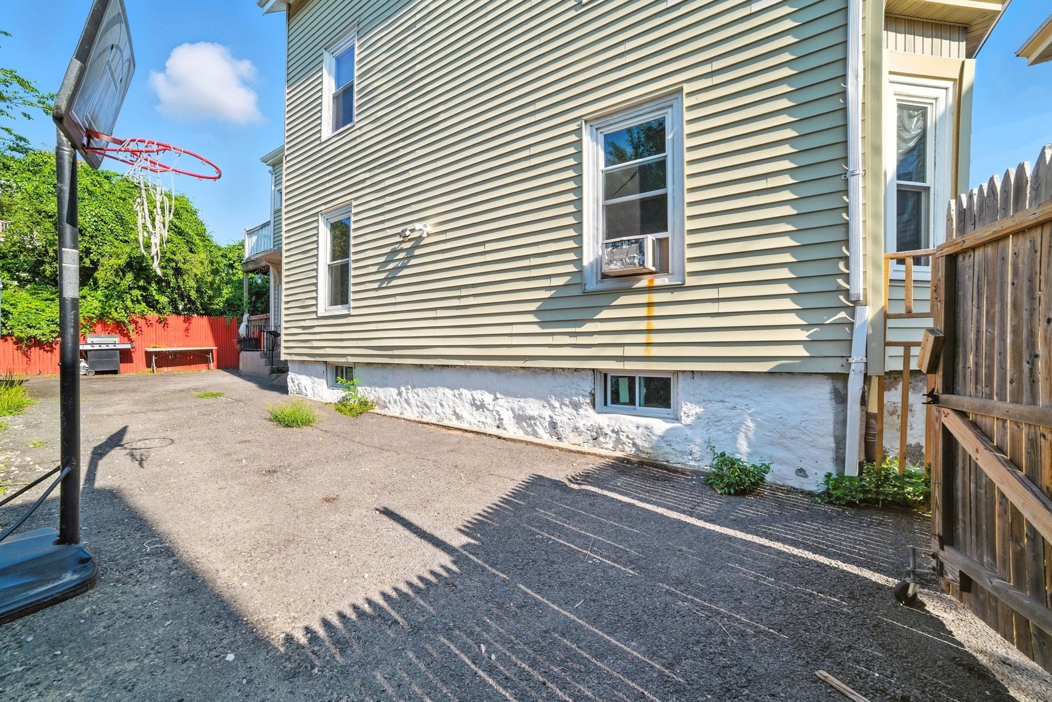 roxbury - #73412569