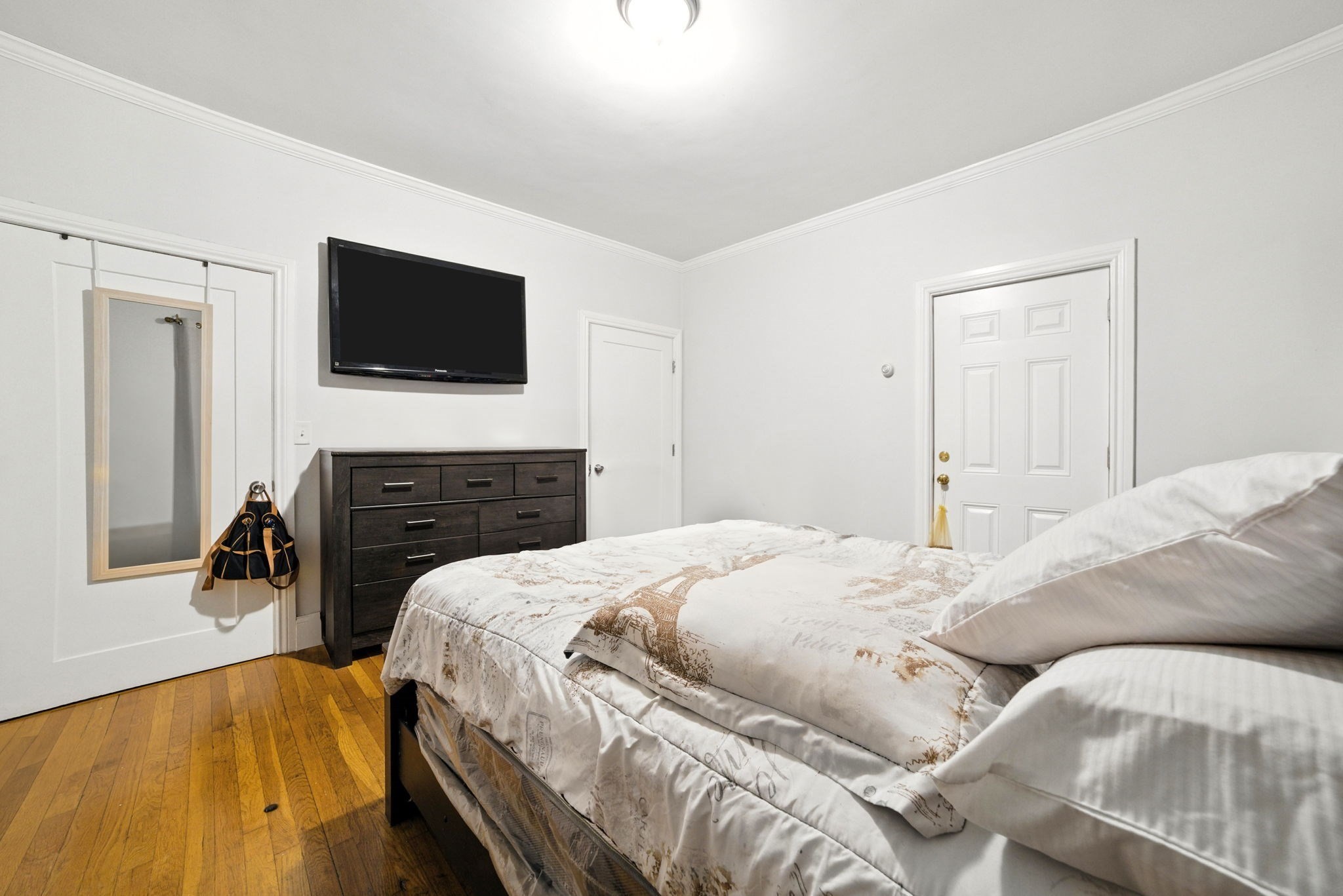 roxbury - #73412569