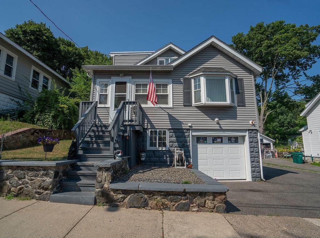 lynn - #73412639