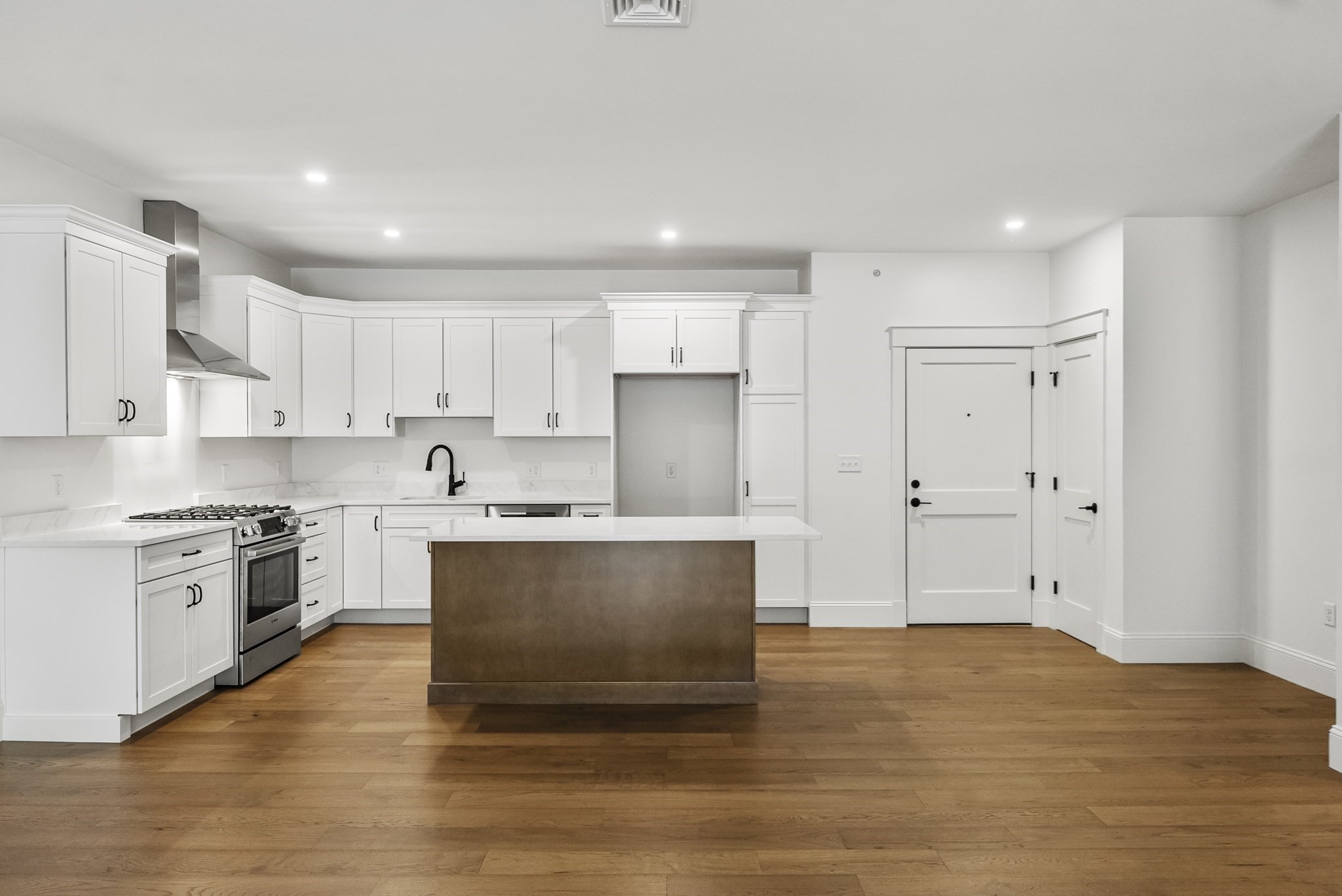 134 Court St Unit 12, Plymouth, MA 02360 - Image 4