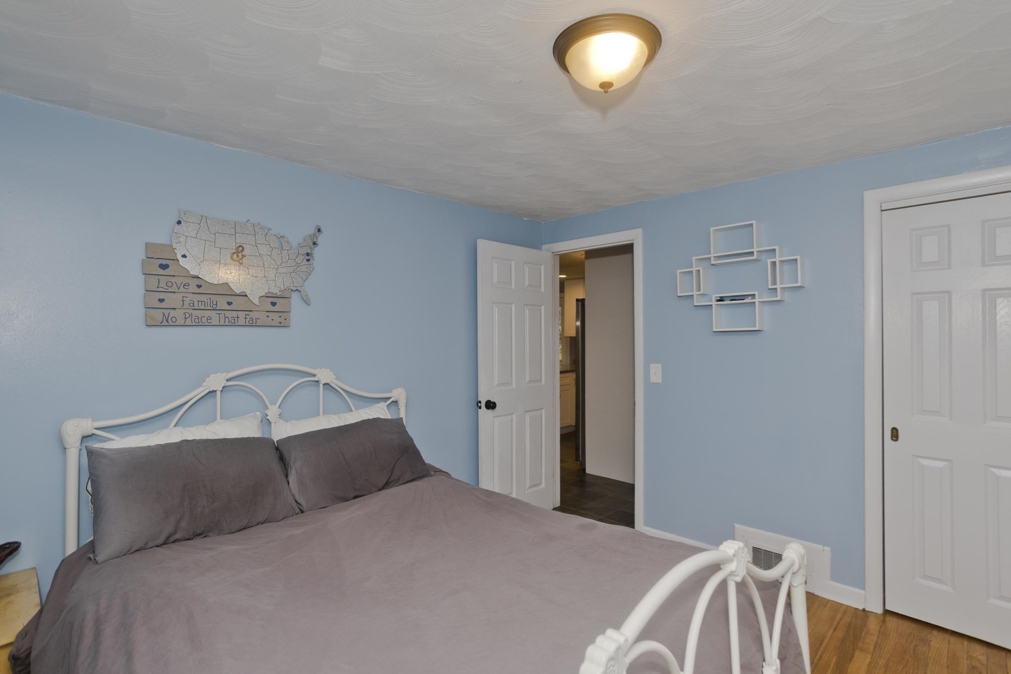 west-springfield - #73412724