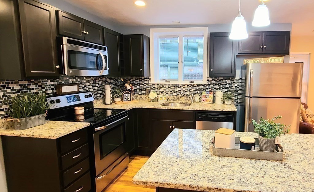 somerville - #73412925