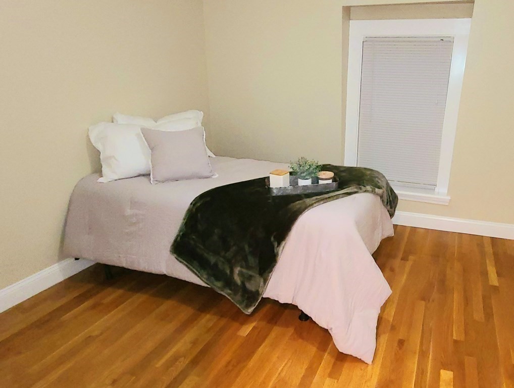 somerville - #73412925