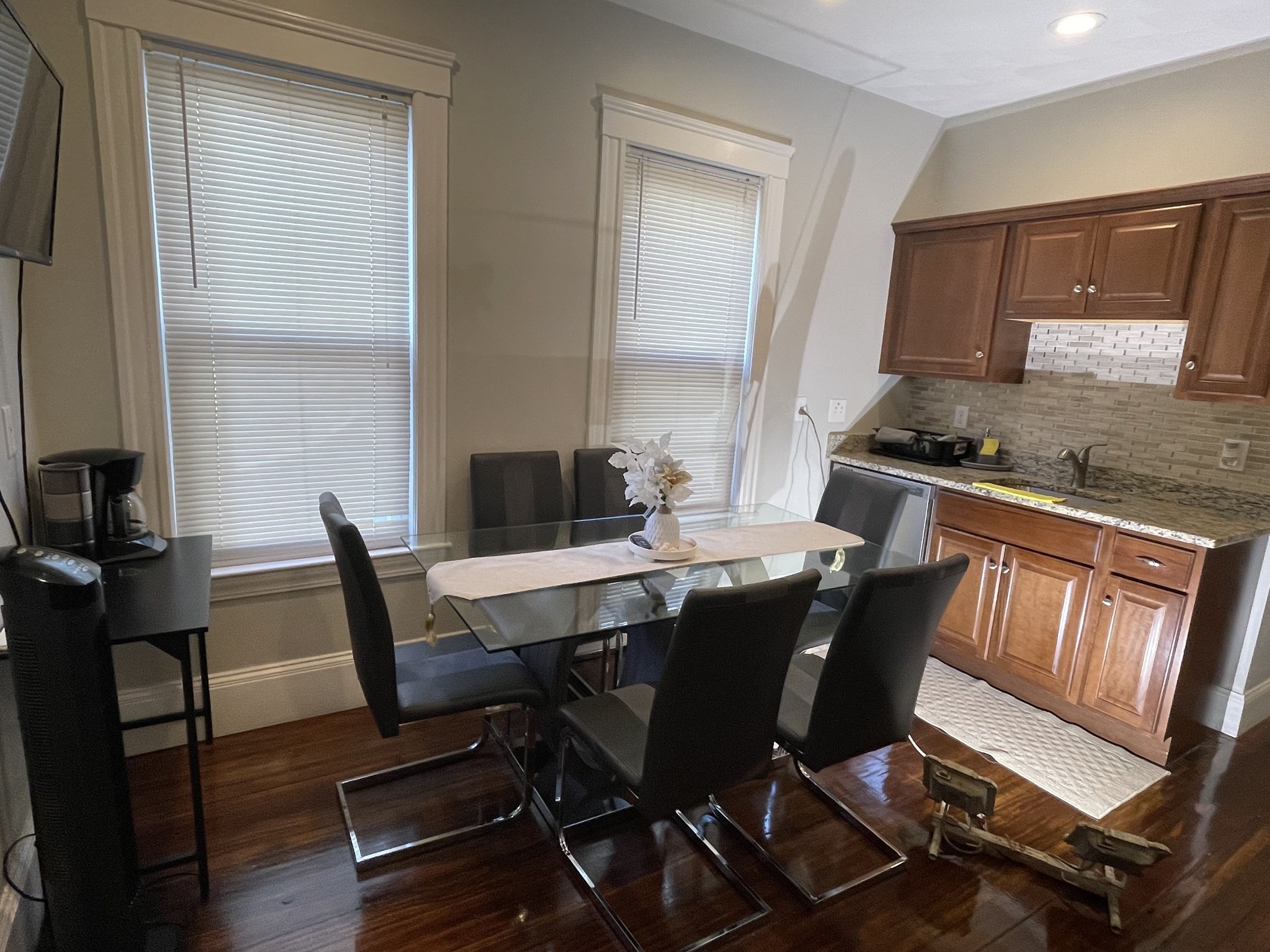 somerville - #73412926