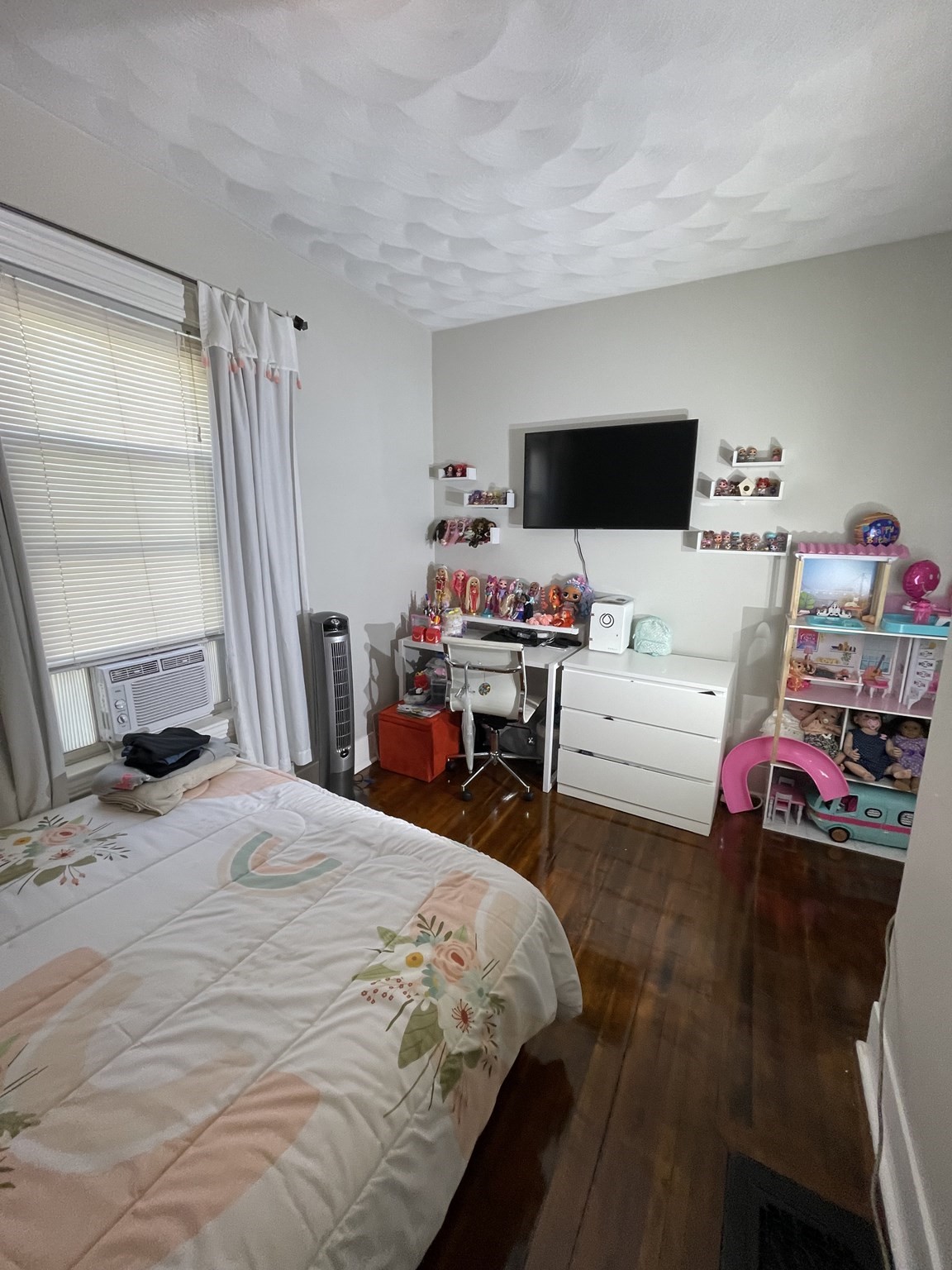 somerville - #73412926