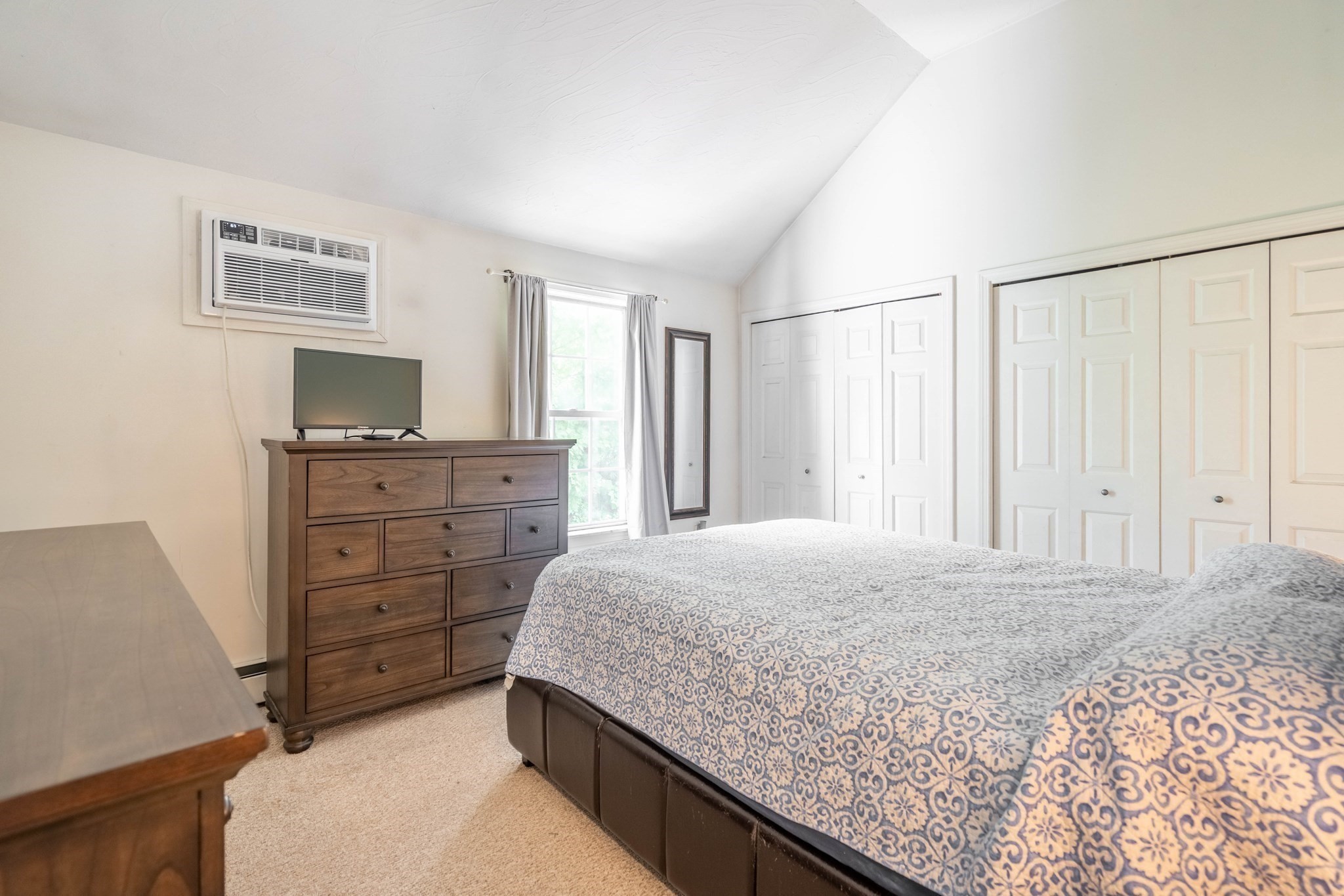 leominster - #73412962