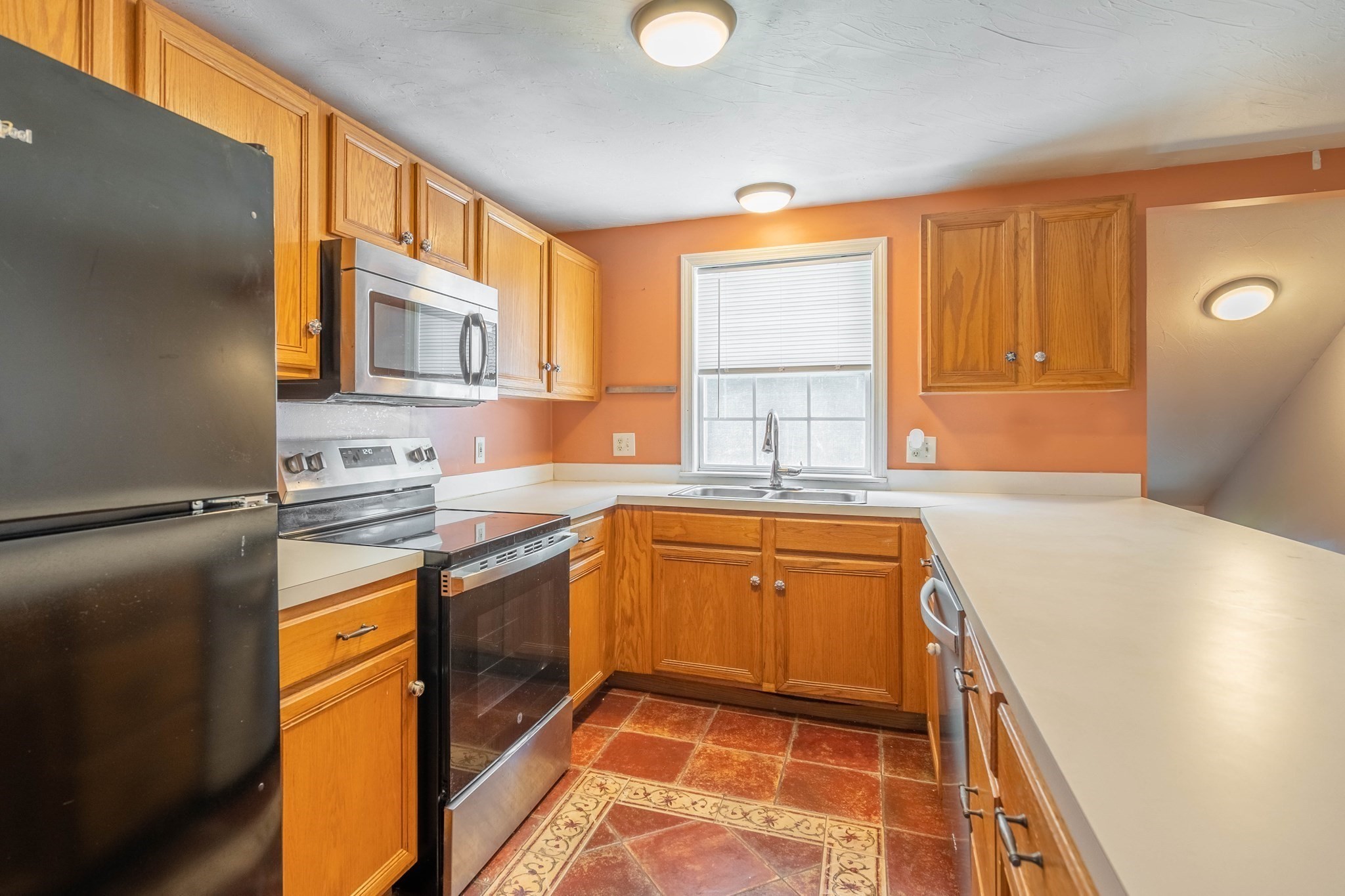 leominster - #73412962