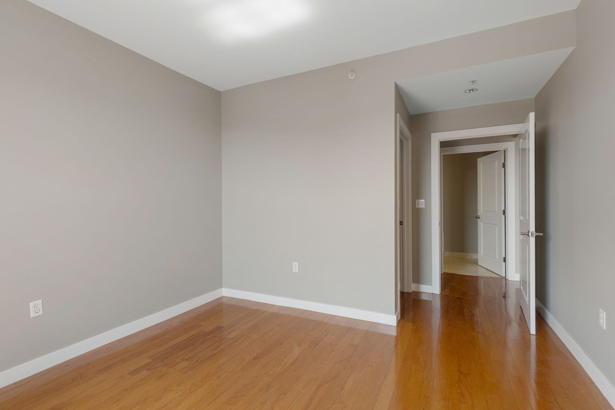 south-end - #73413012