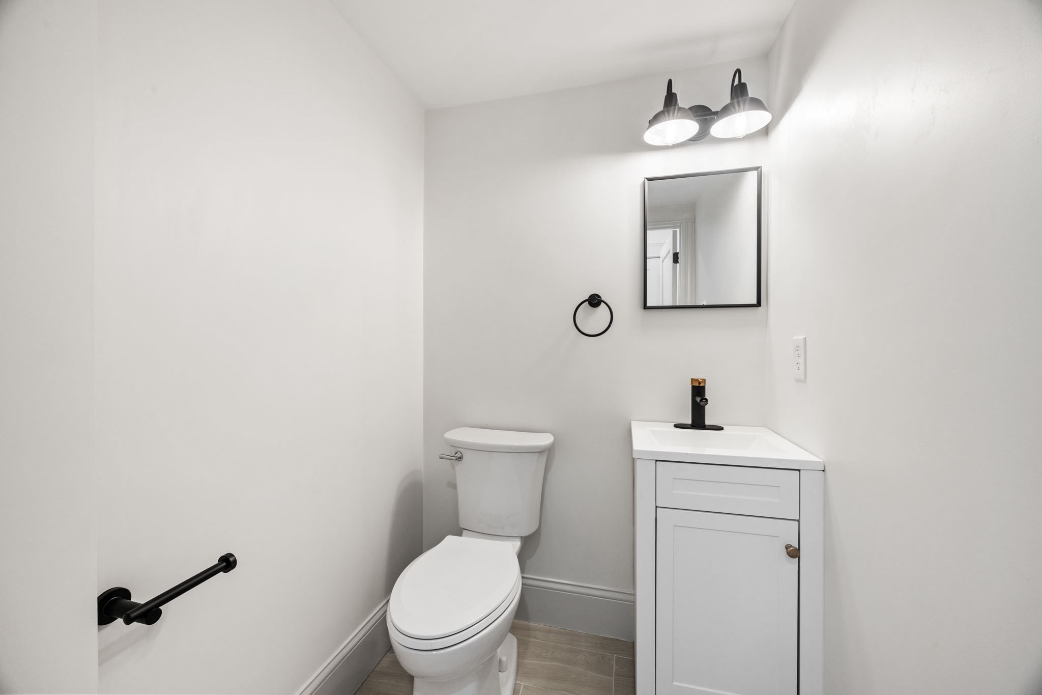 9 Swan St Unit 1, Beverly, MA 01915 - Image 12