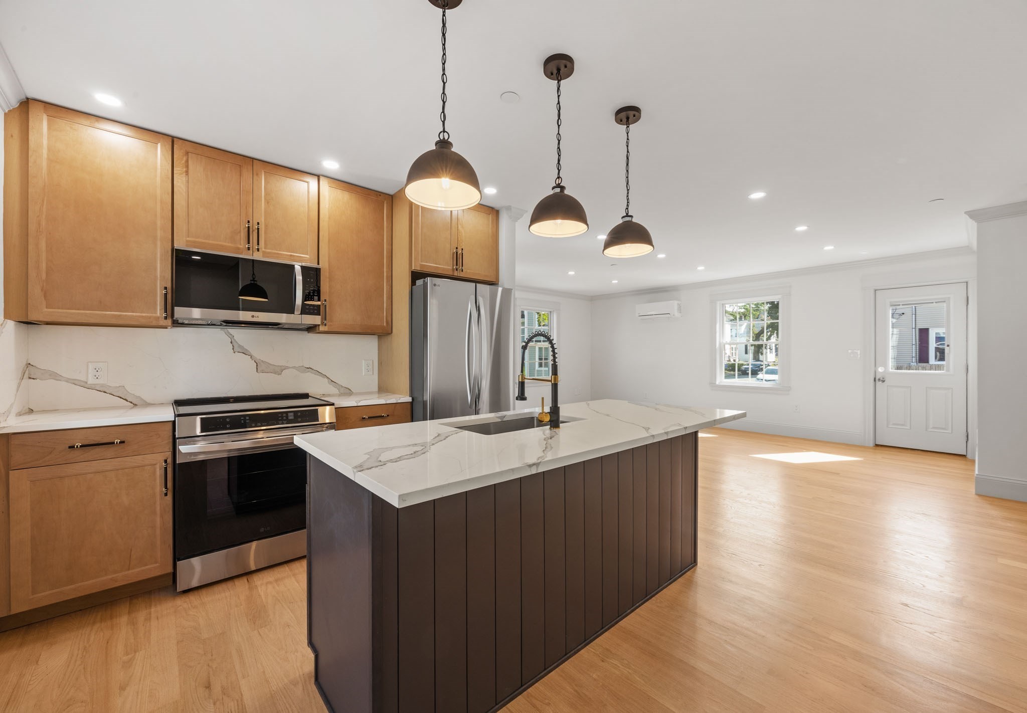 9 Swan St Unit 1, Beverly, MA 01915 - Image 8