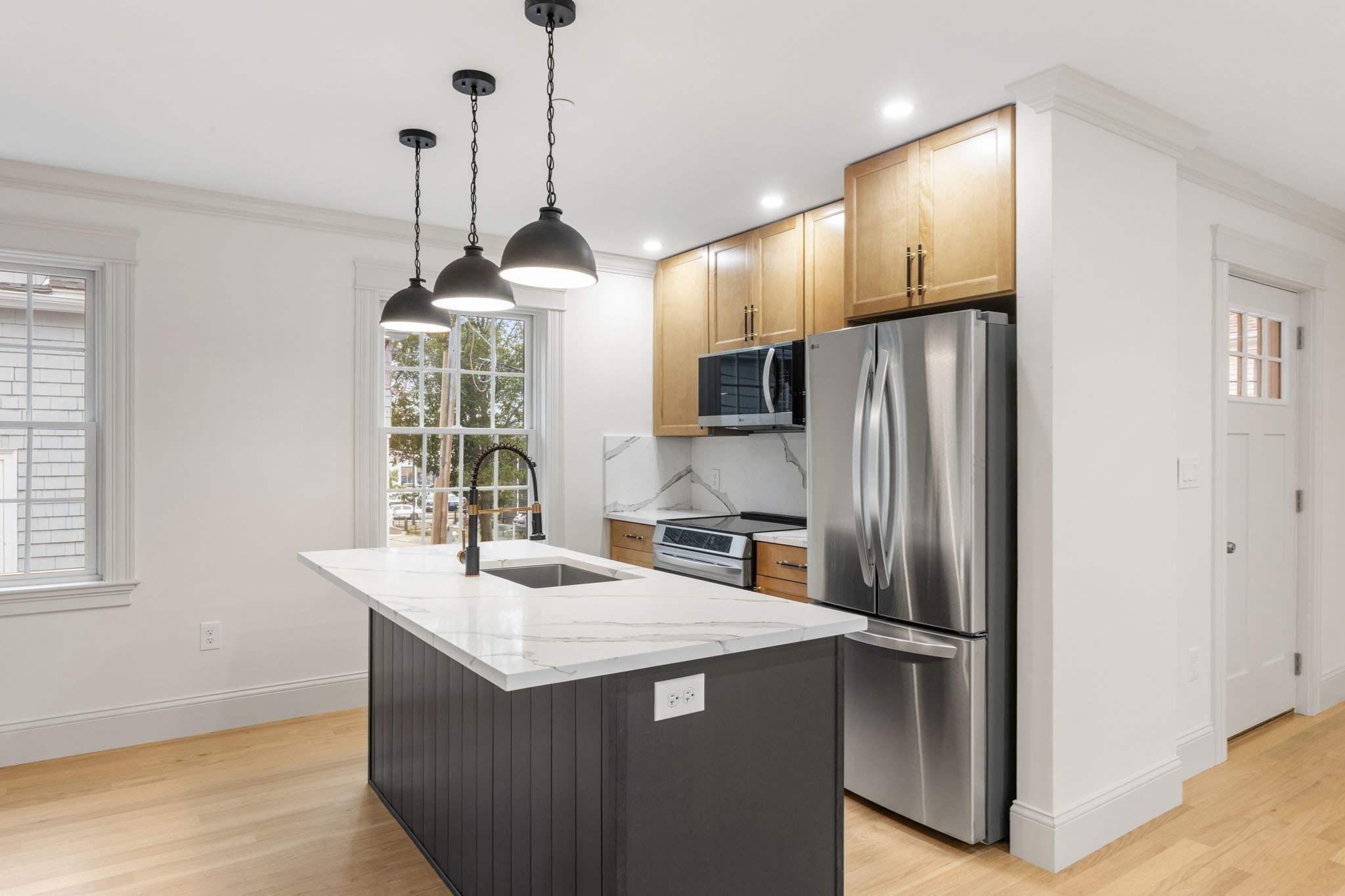 9 Swan St Unit 1, Beverly, MA 01915 - Image 5