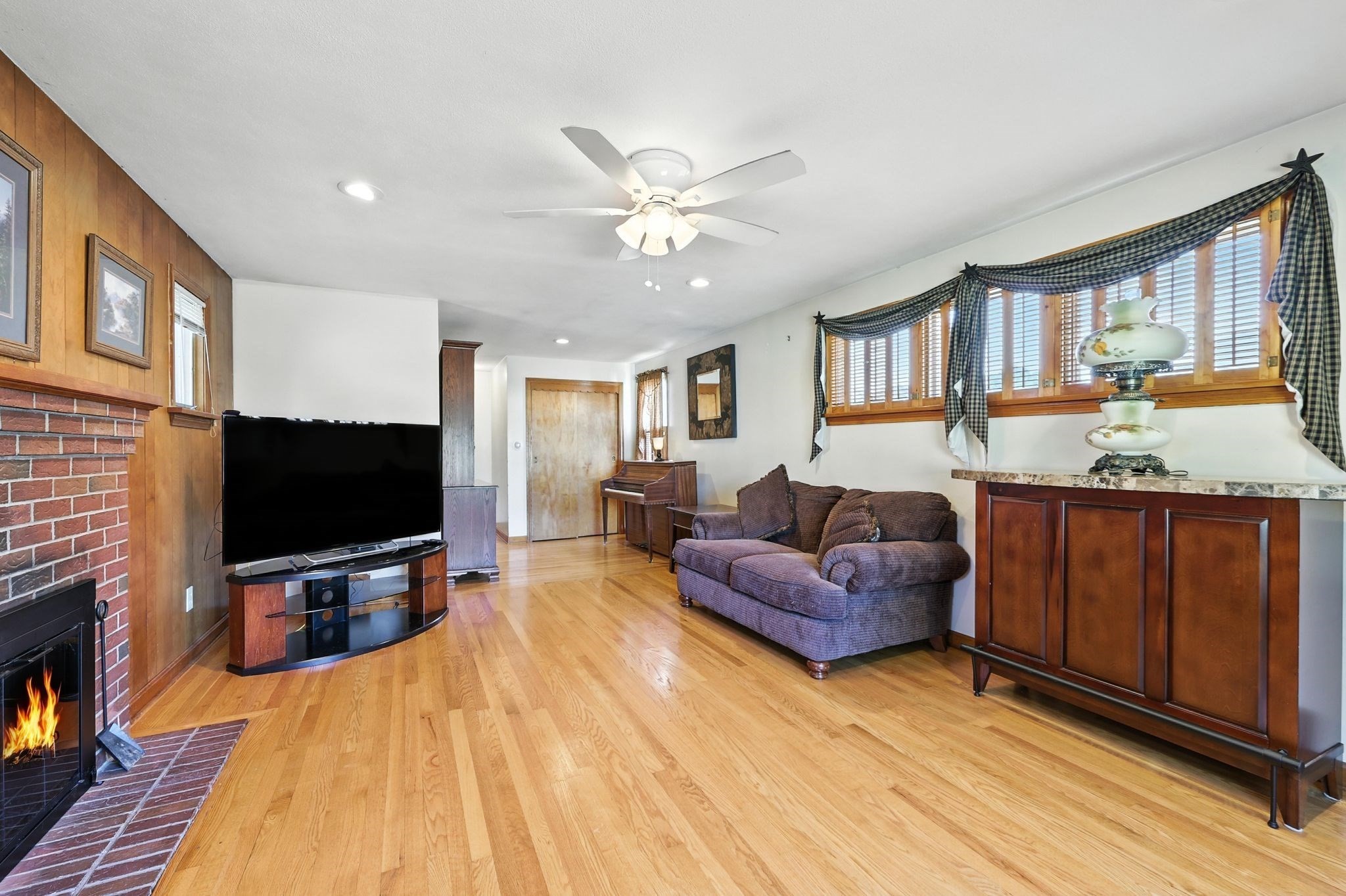 south-hadley - #73413083