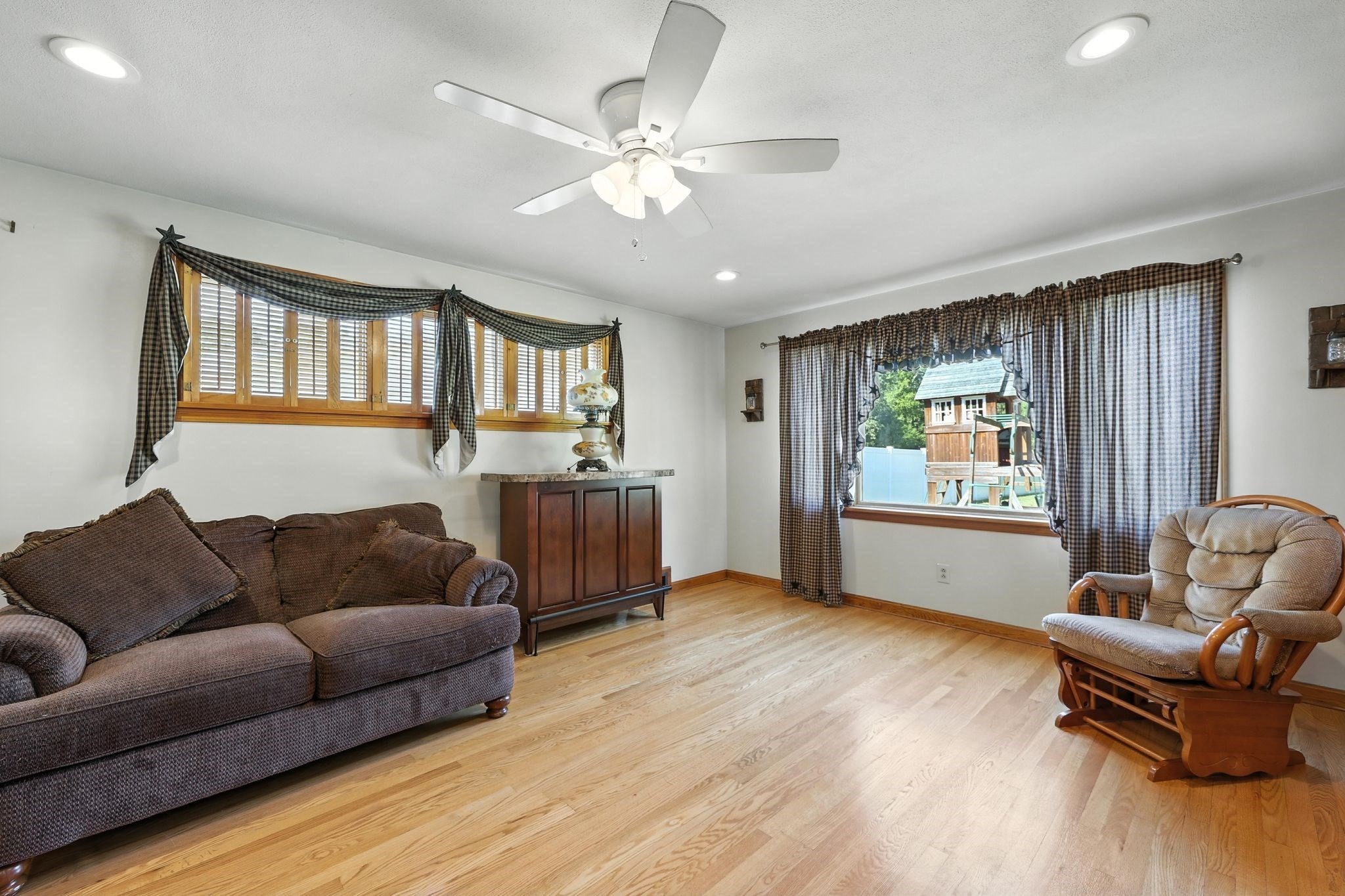 south-hadley - #73413083