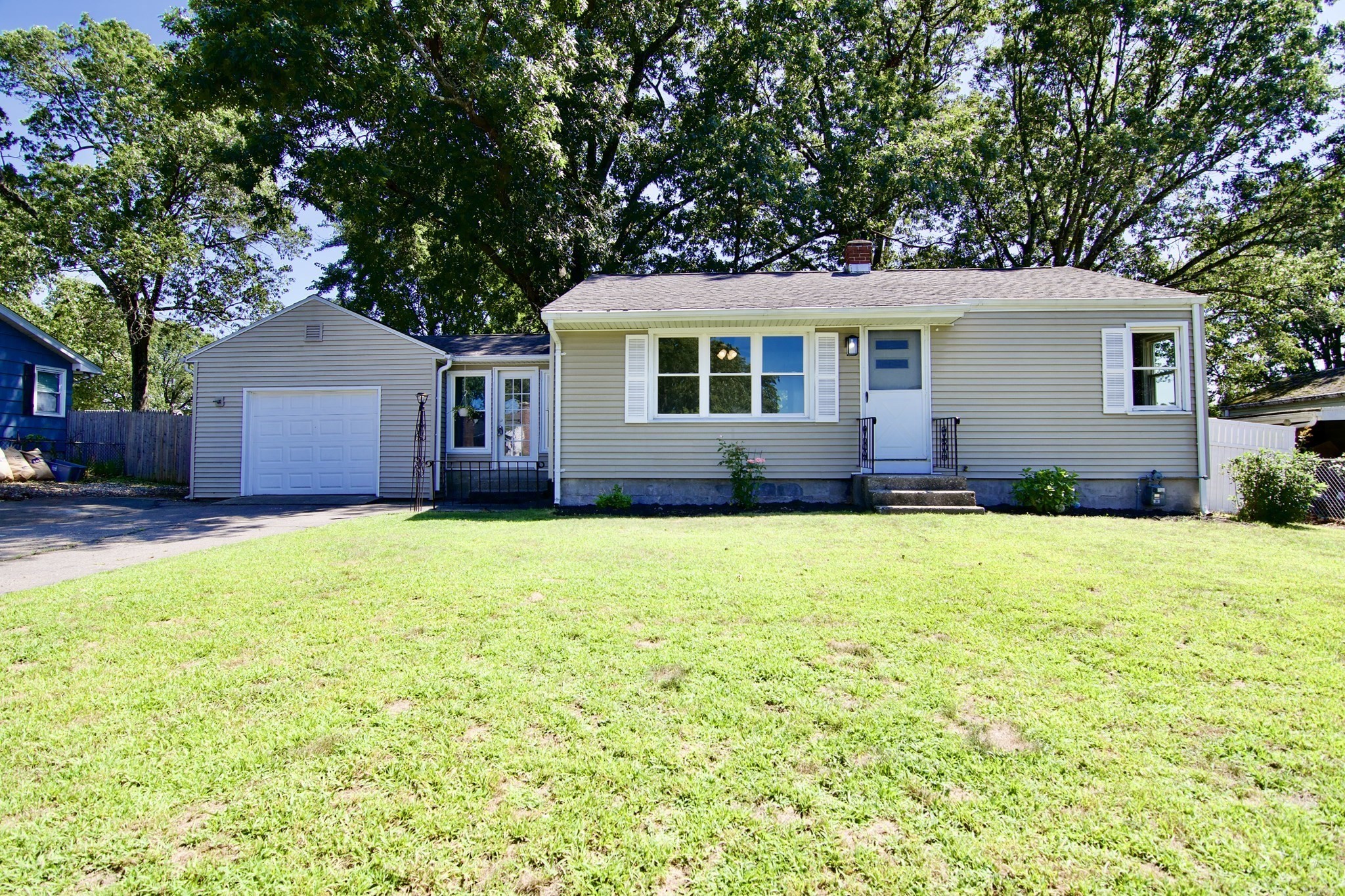chicopee - #73413110