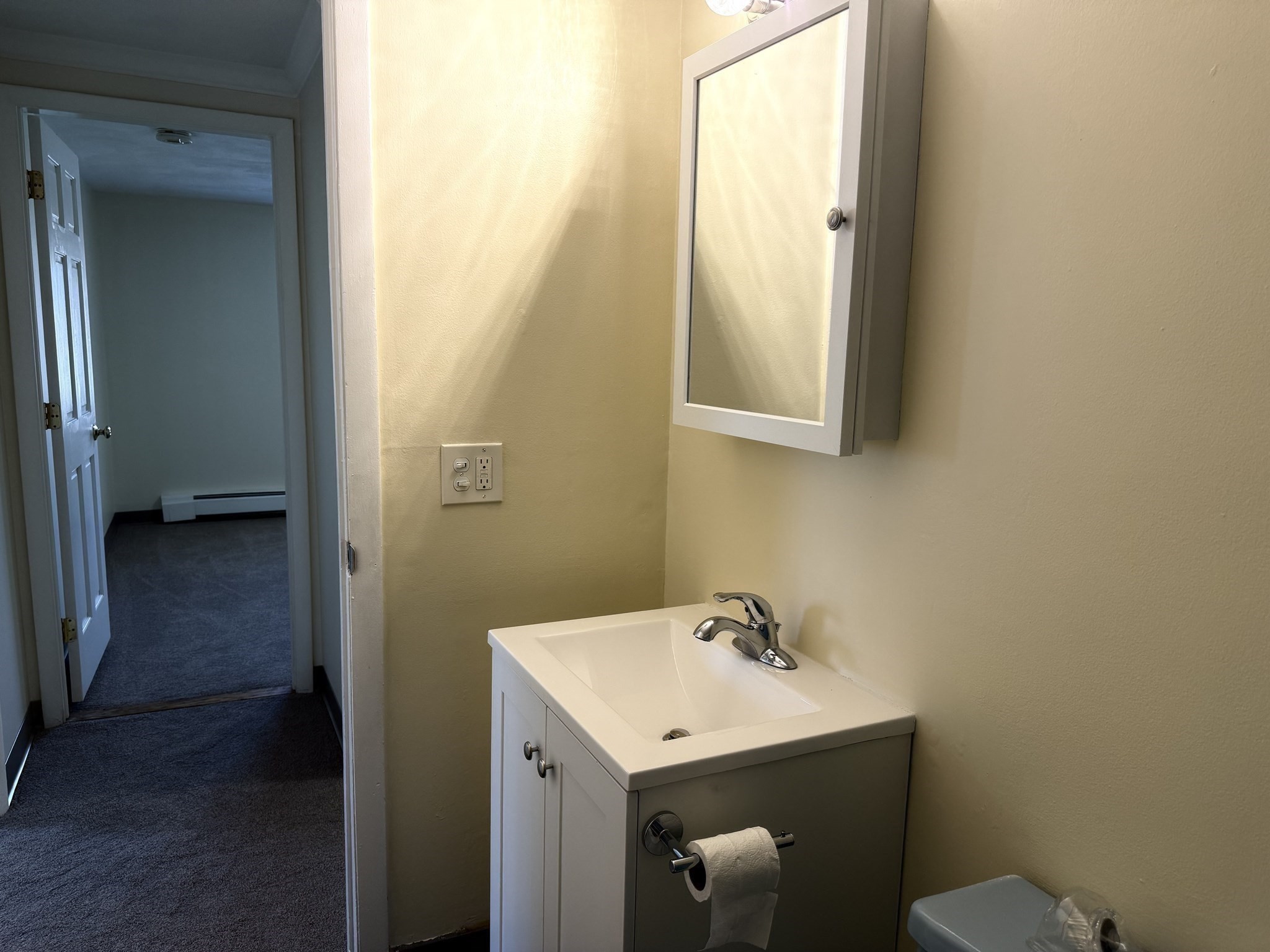 rockland - #73413156