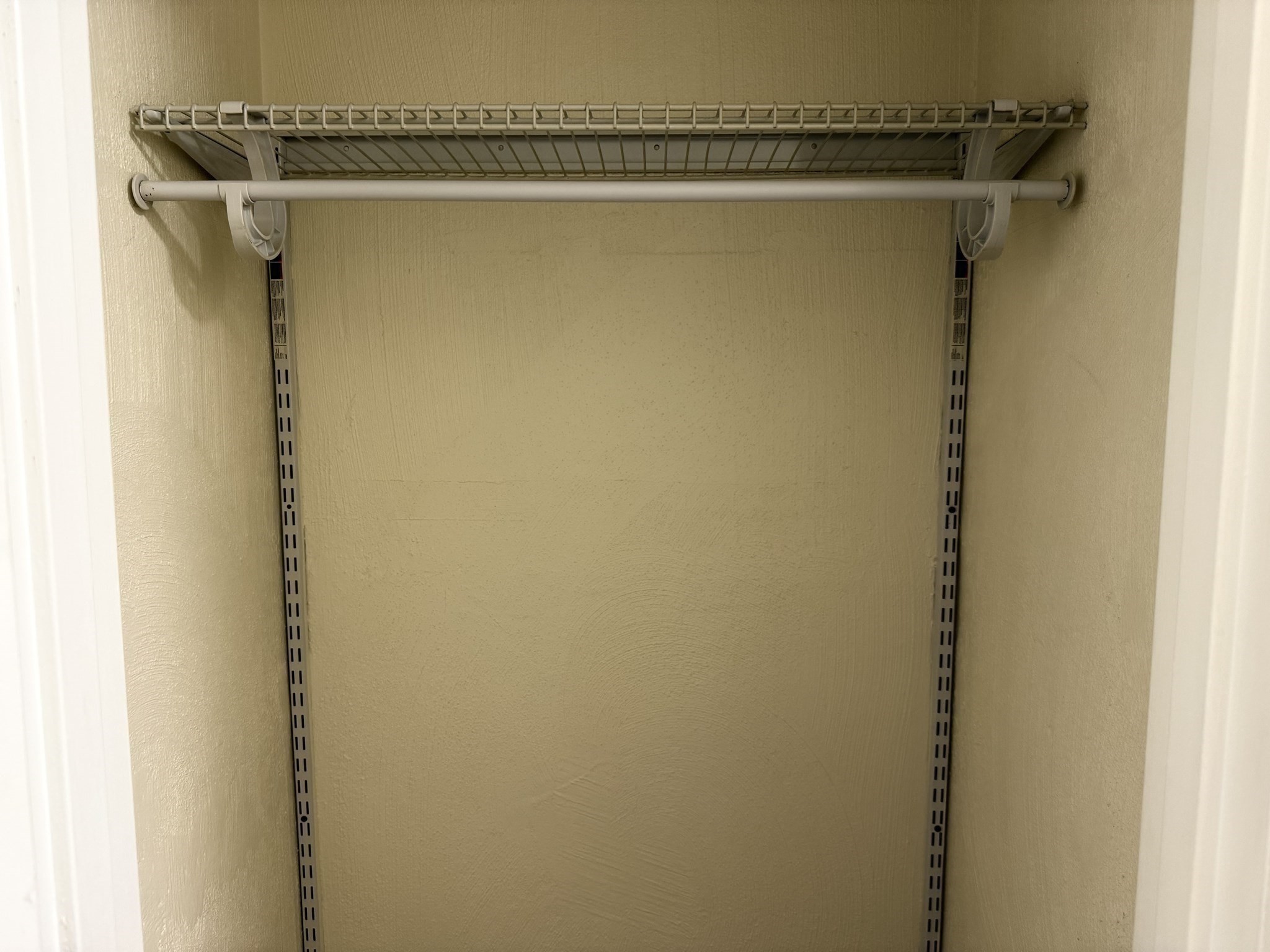 rockland - #73413156