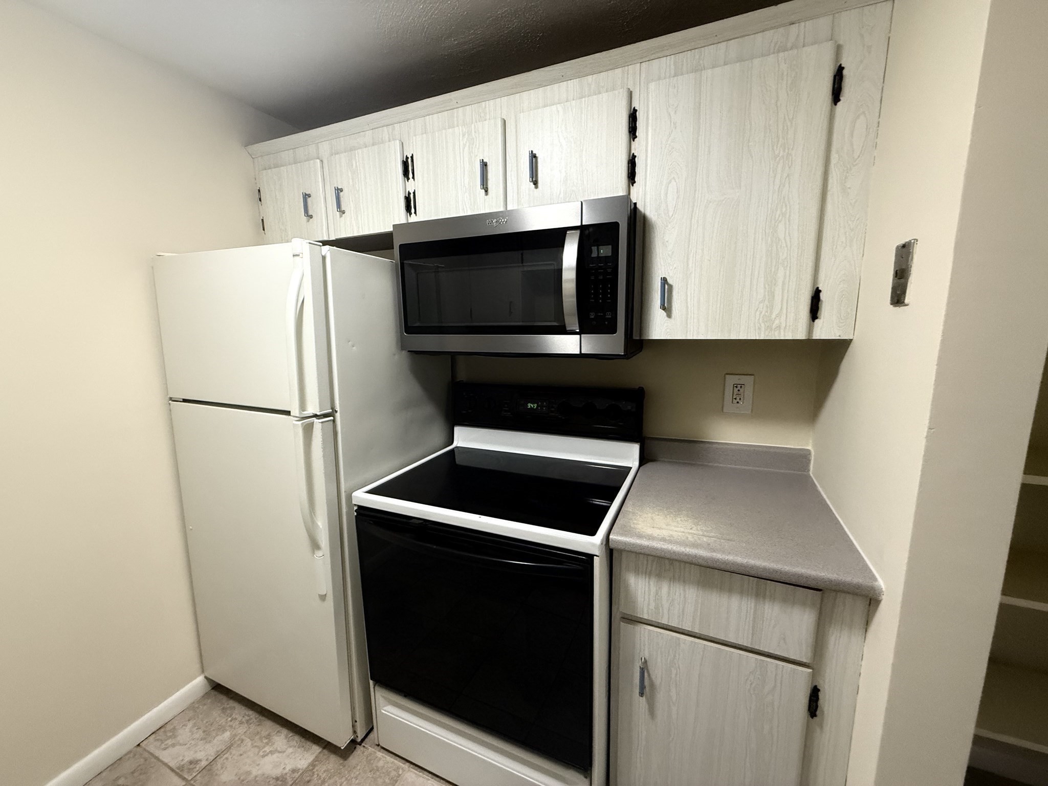 rockland - #73413156
