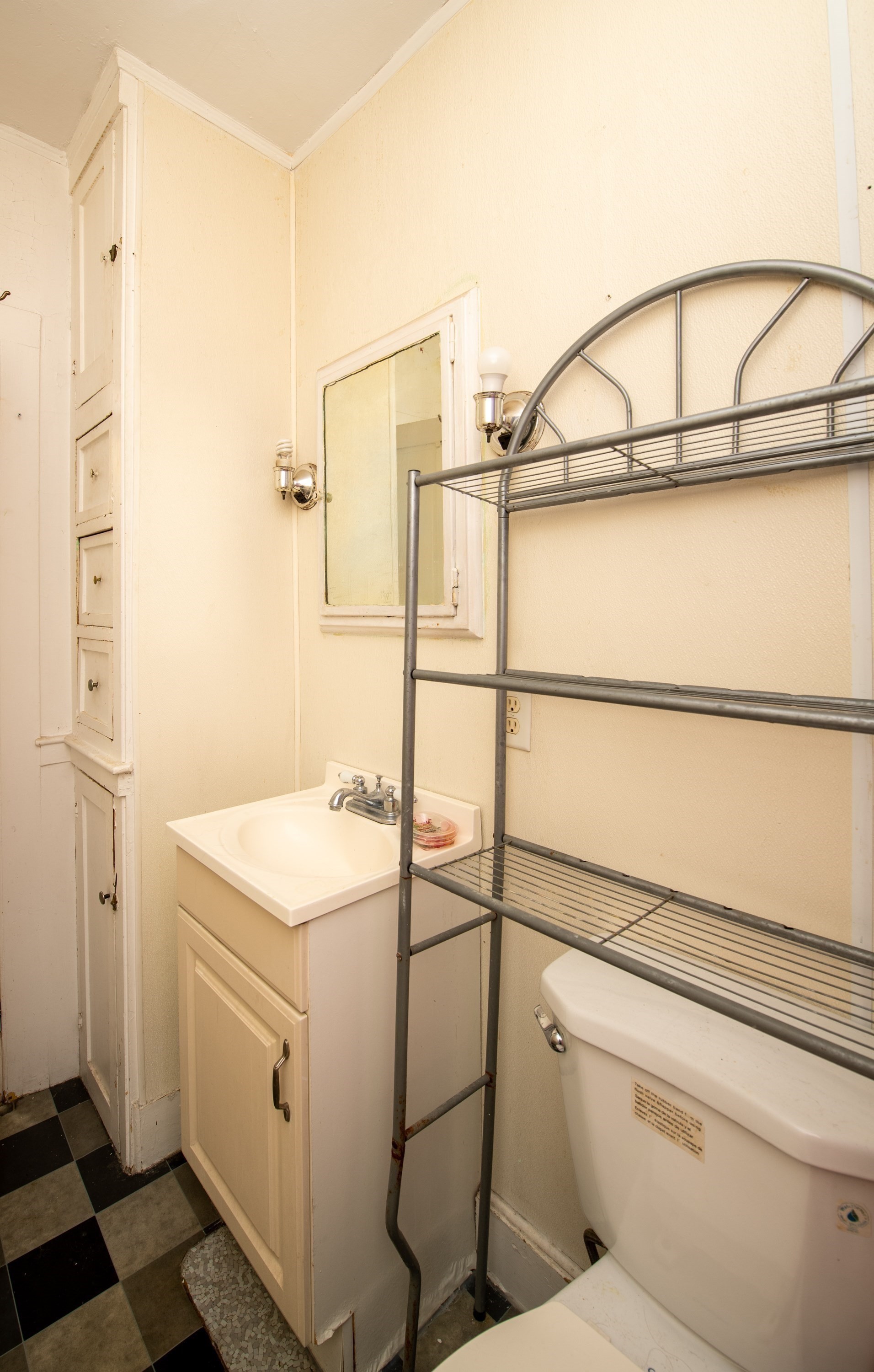 13 S 6th St, New Bedford, MA 02740 - Image 30