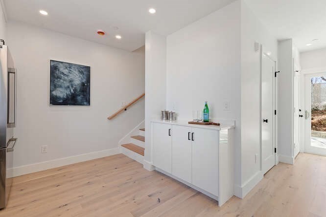 somerville - #73413277