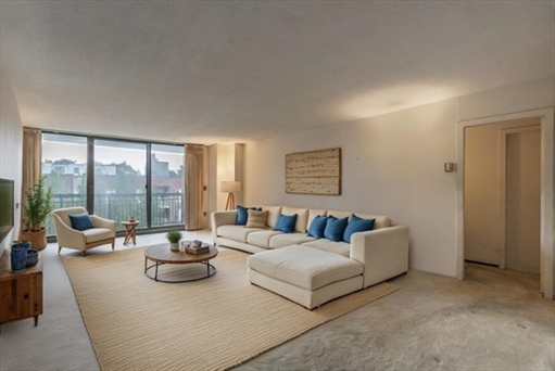 60 Longwood Ave., Apt 403