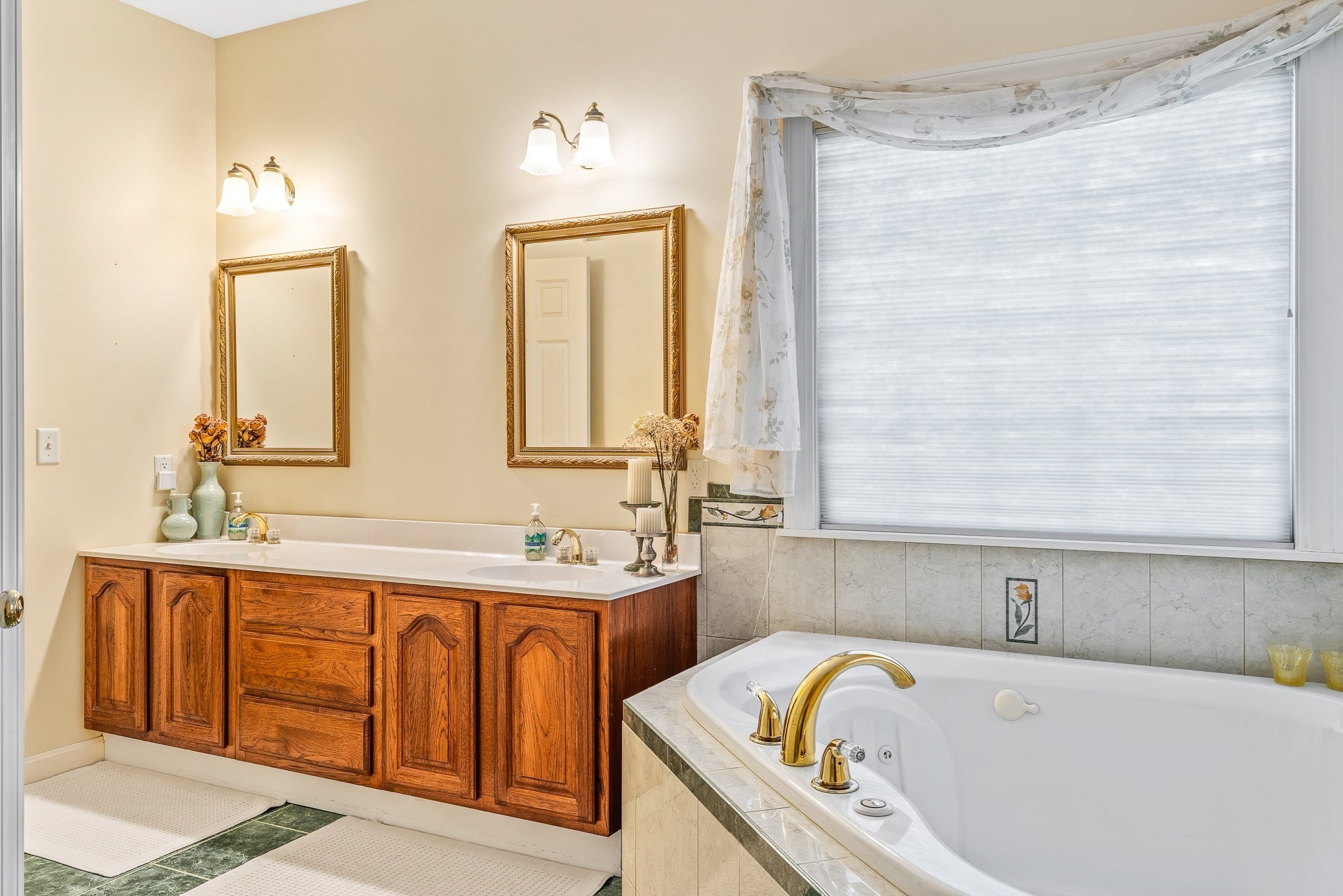 12 Golden Cir, Southampton, MA 01073 - Image 27