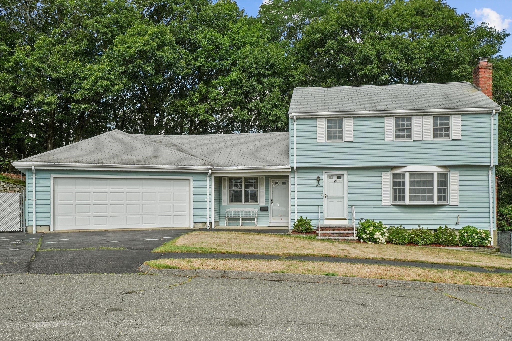 lynn - #73413411
