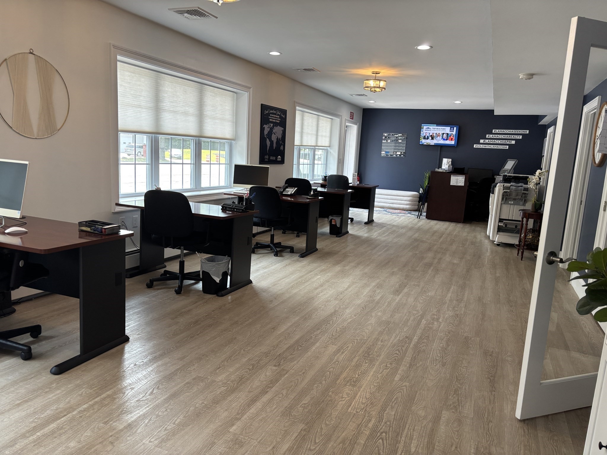 seekonk - #73413485