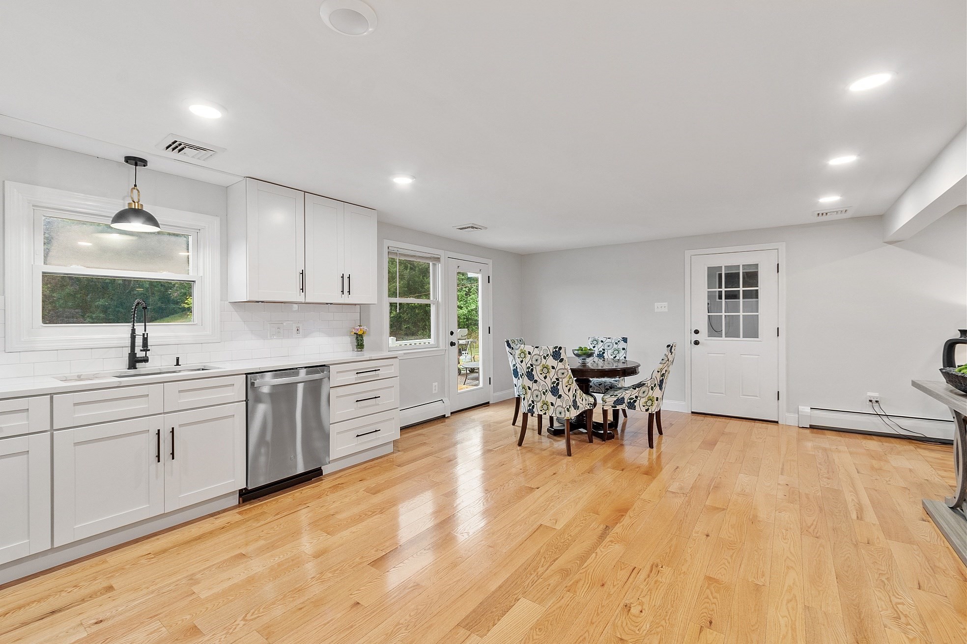 methuen - #73413646