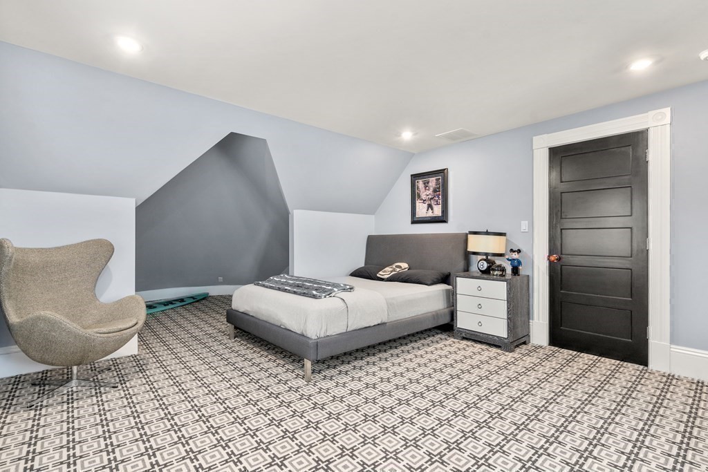 18 Sewall St, Newton, MA 02465 - Image 18