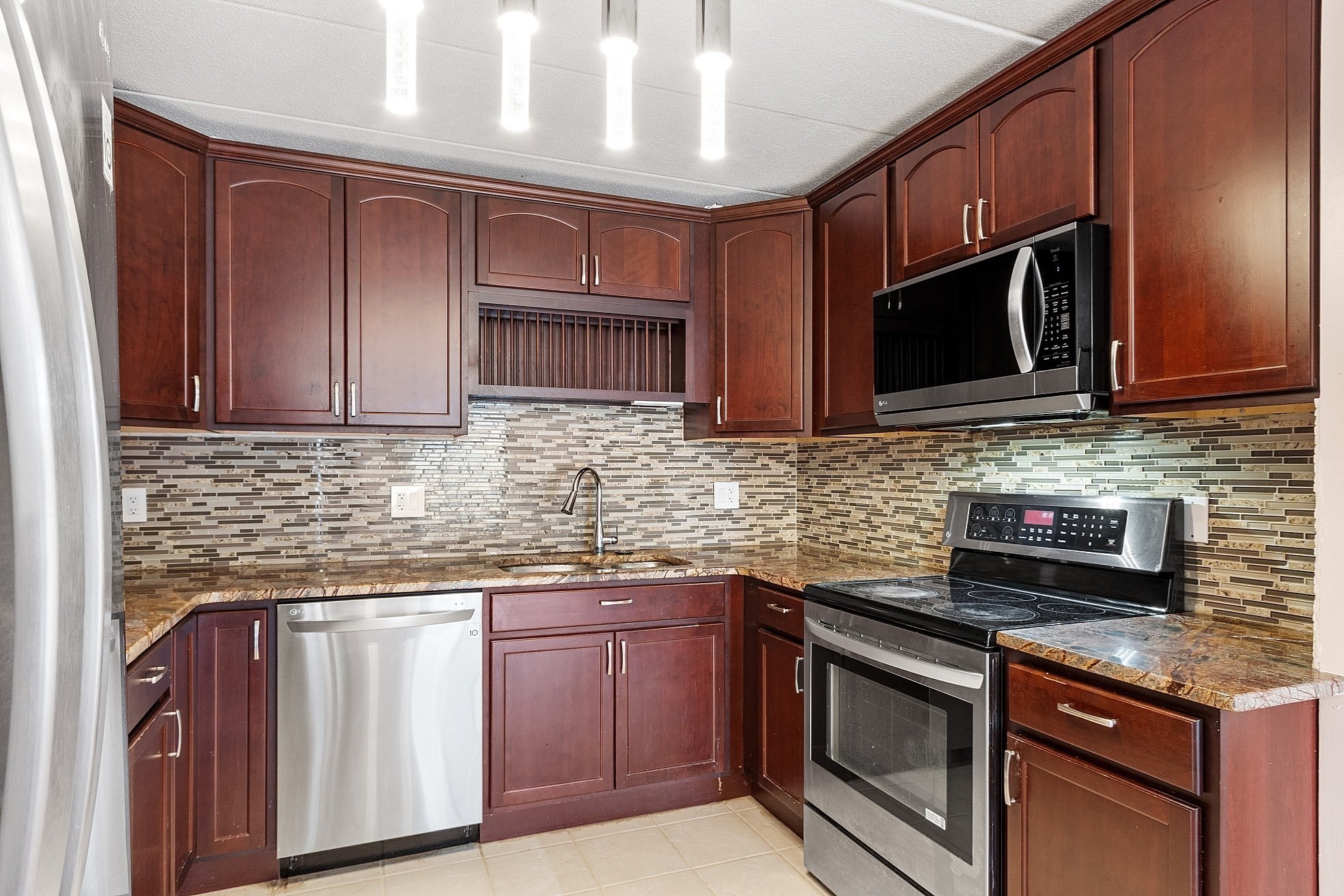 65 Commons Drive Unit 410, Shrewsbury, MA 01545 - Image 4