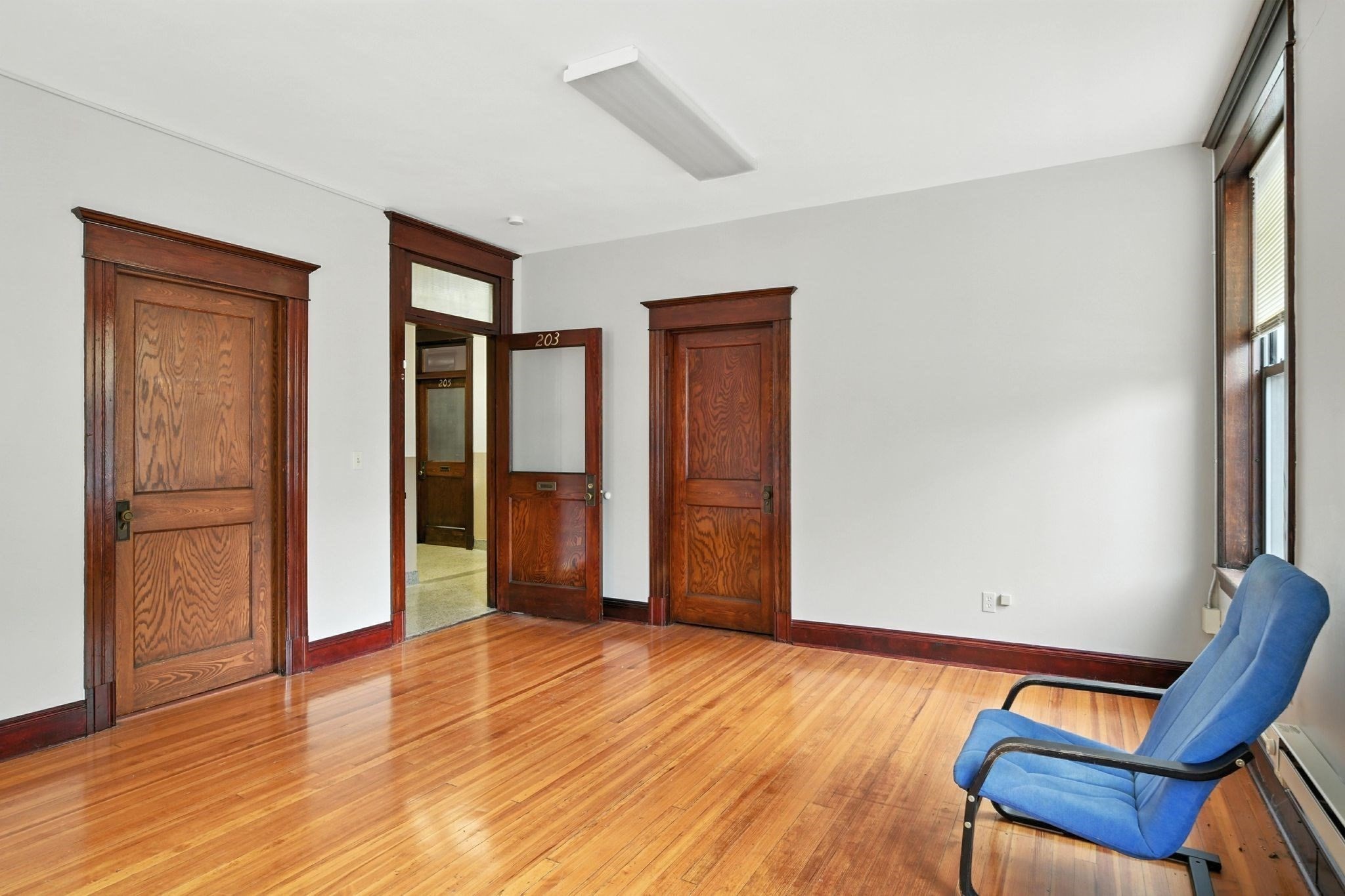 43 Springfield St, Chicopee, MA 01013 - Image 3