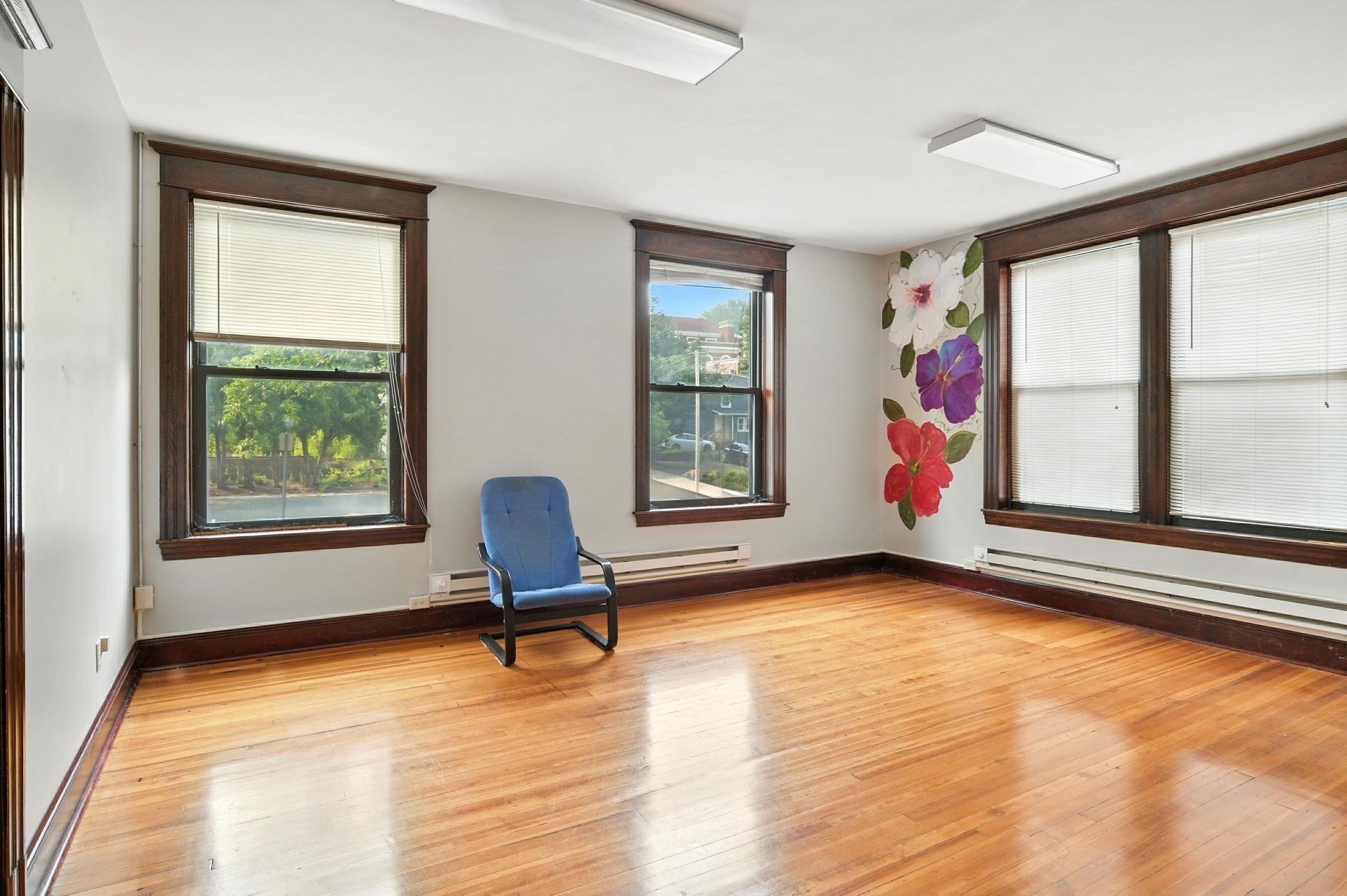 43 Springfield St, Chicopee, MA 01013 - Image 4