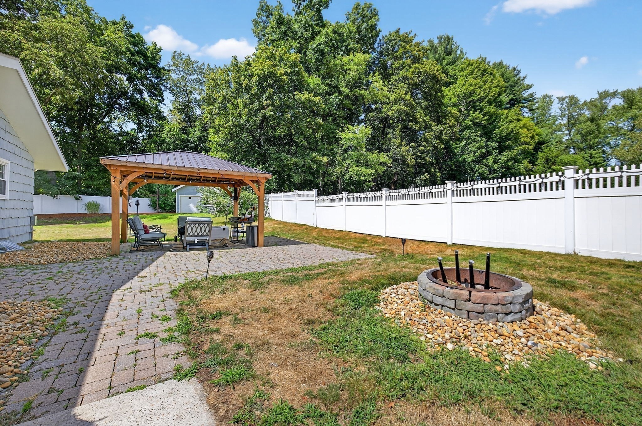 methuen - #73413820