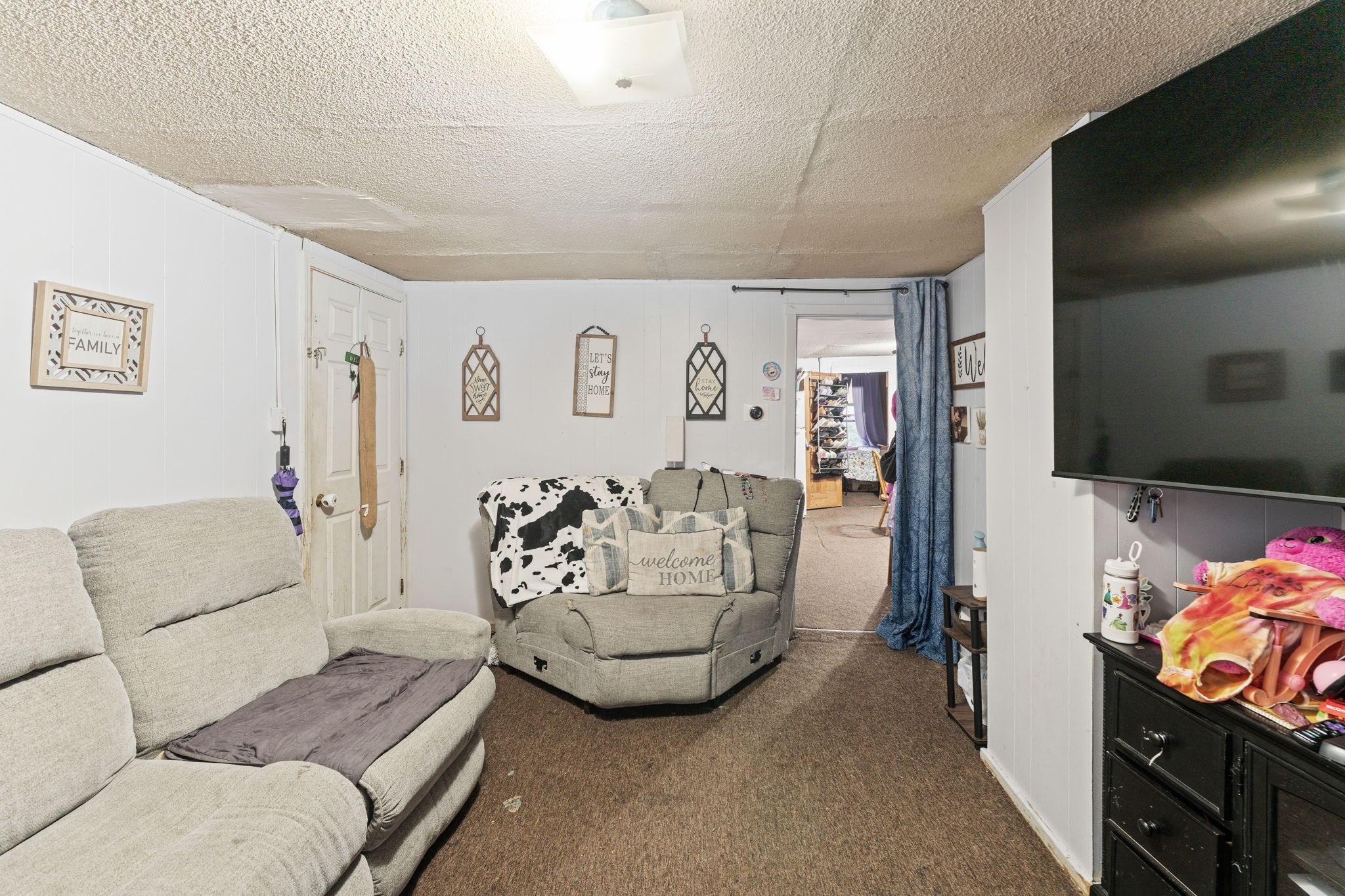 uxbridge - #73413948