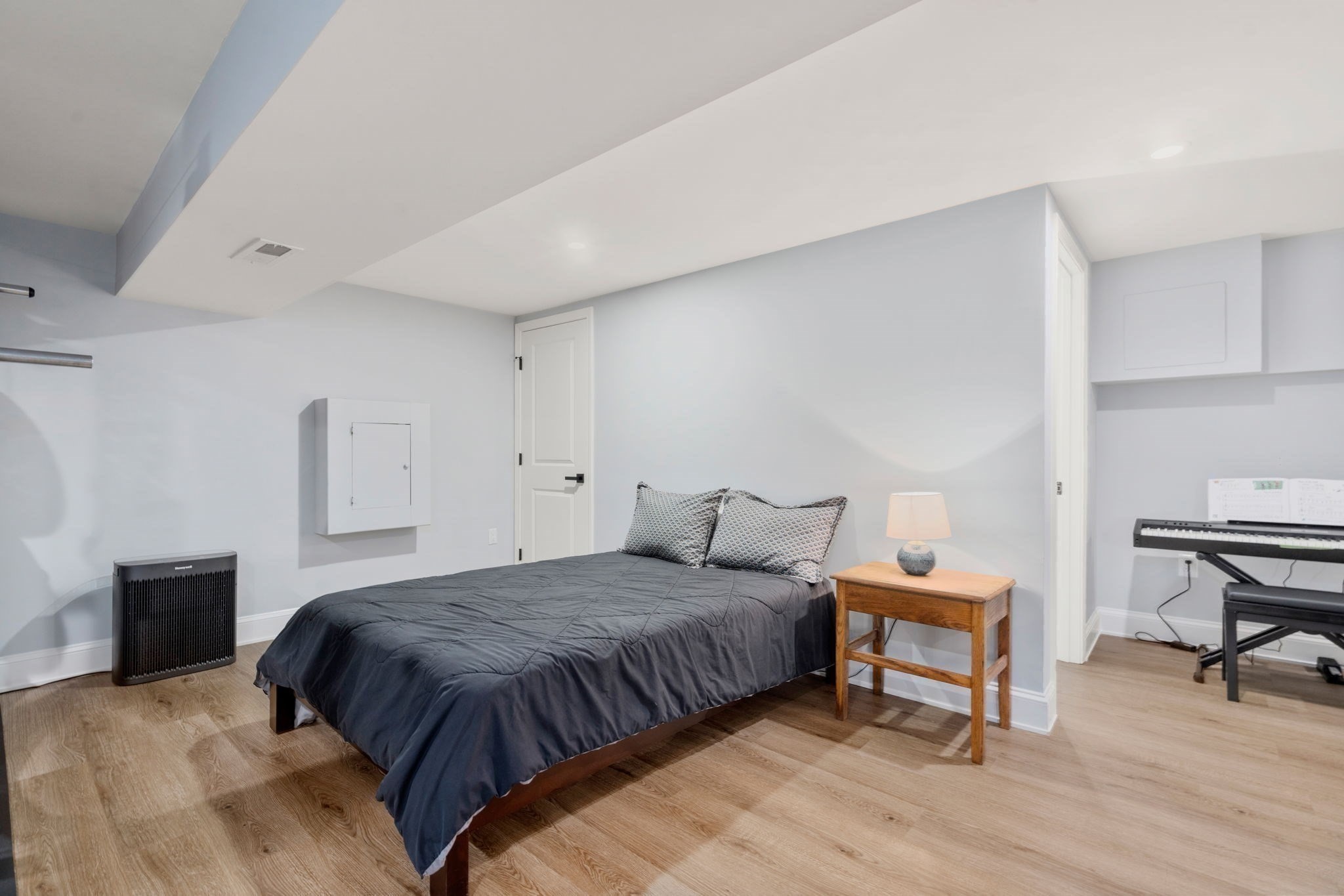 lynnfield - #73413998