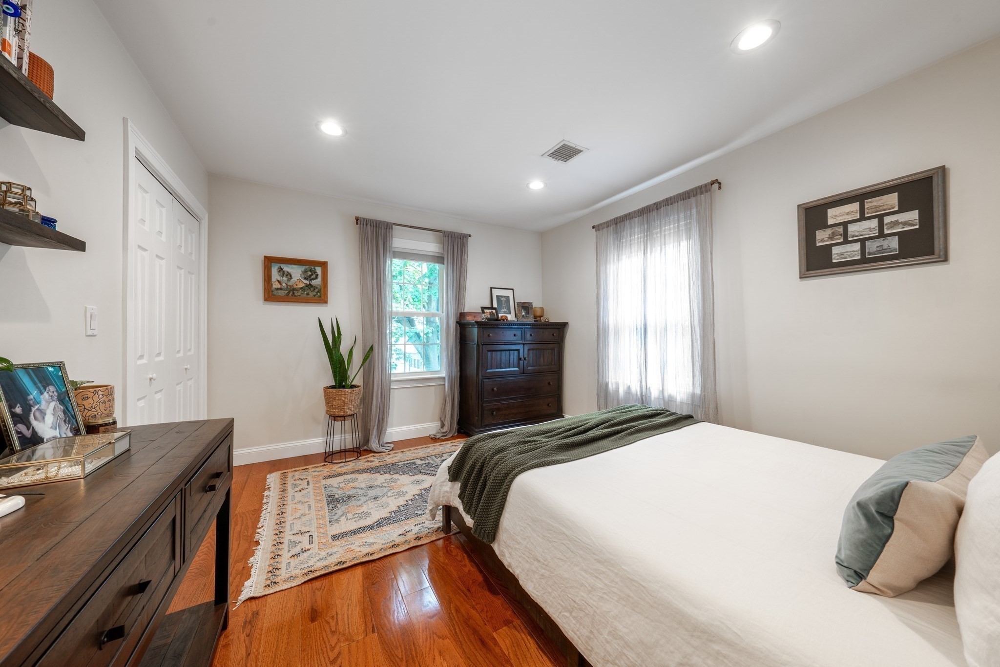 roslindale - #73414050