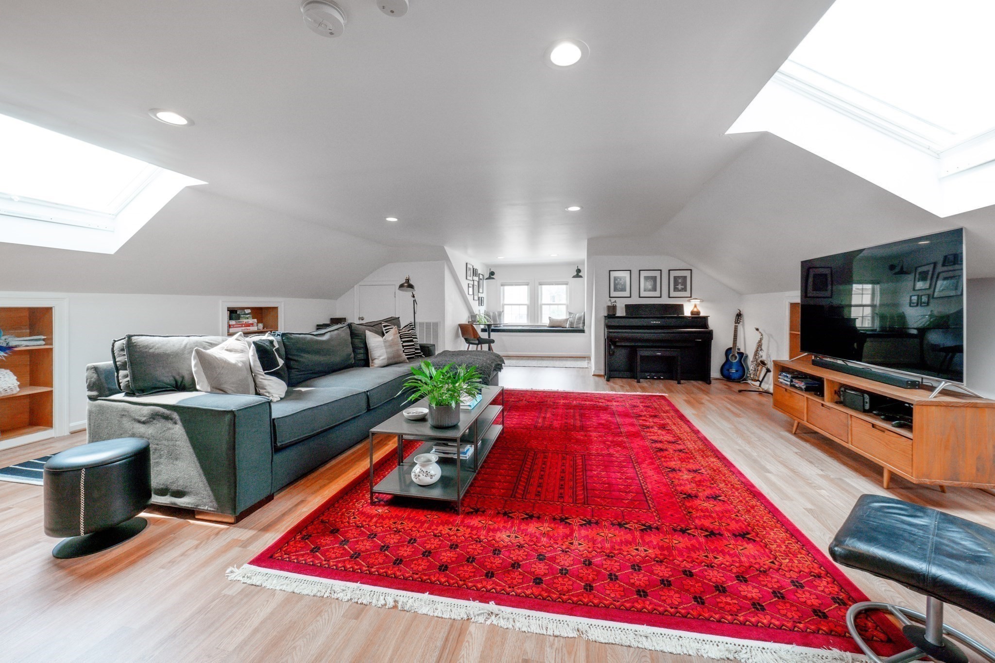 roslindale - #73414050