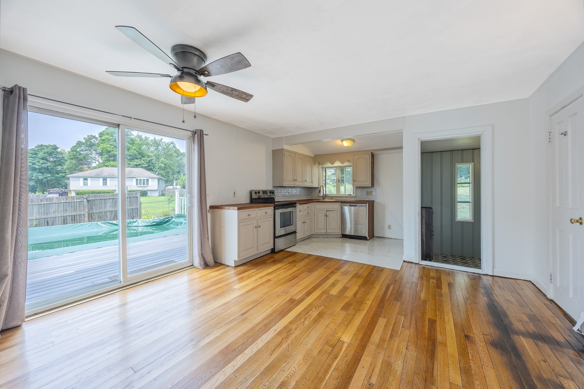 chicopee - #73414073