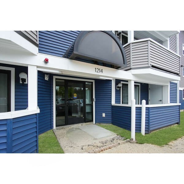 west-roxbury - #73414173