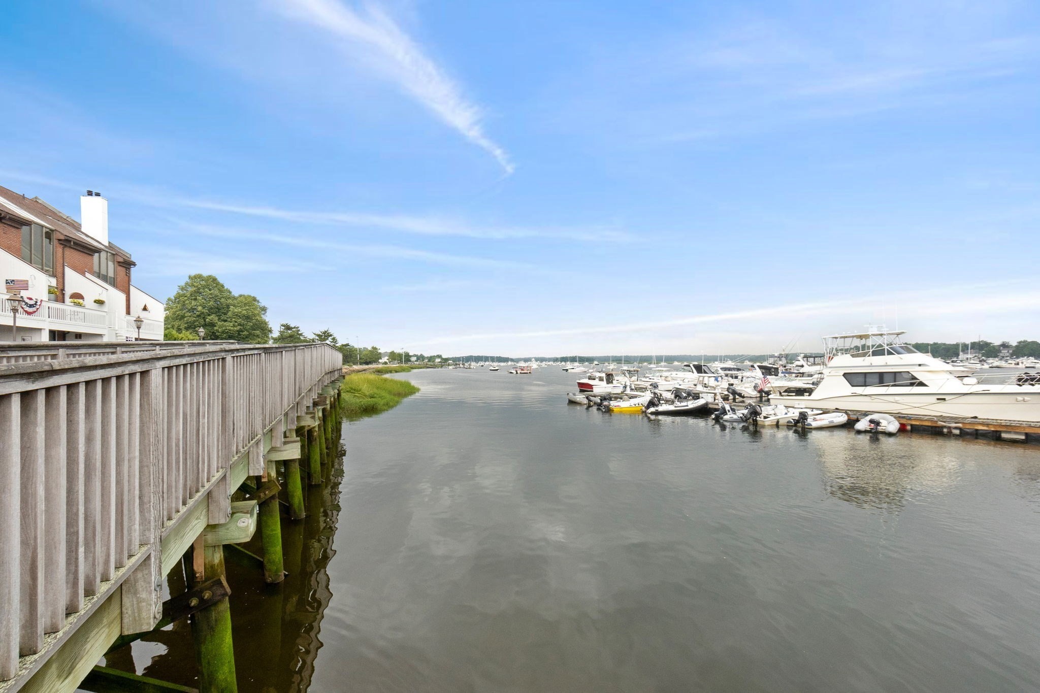 newburyport - #73414176