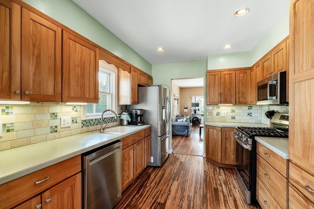 beverly - #73414197