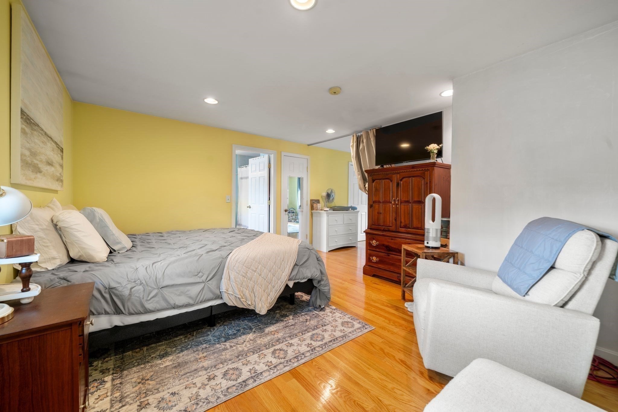 danvers - #73414225