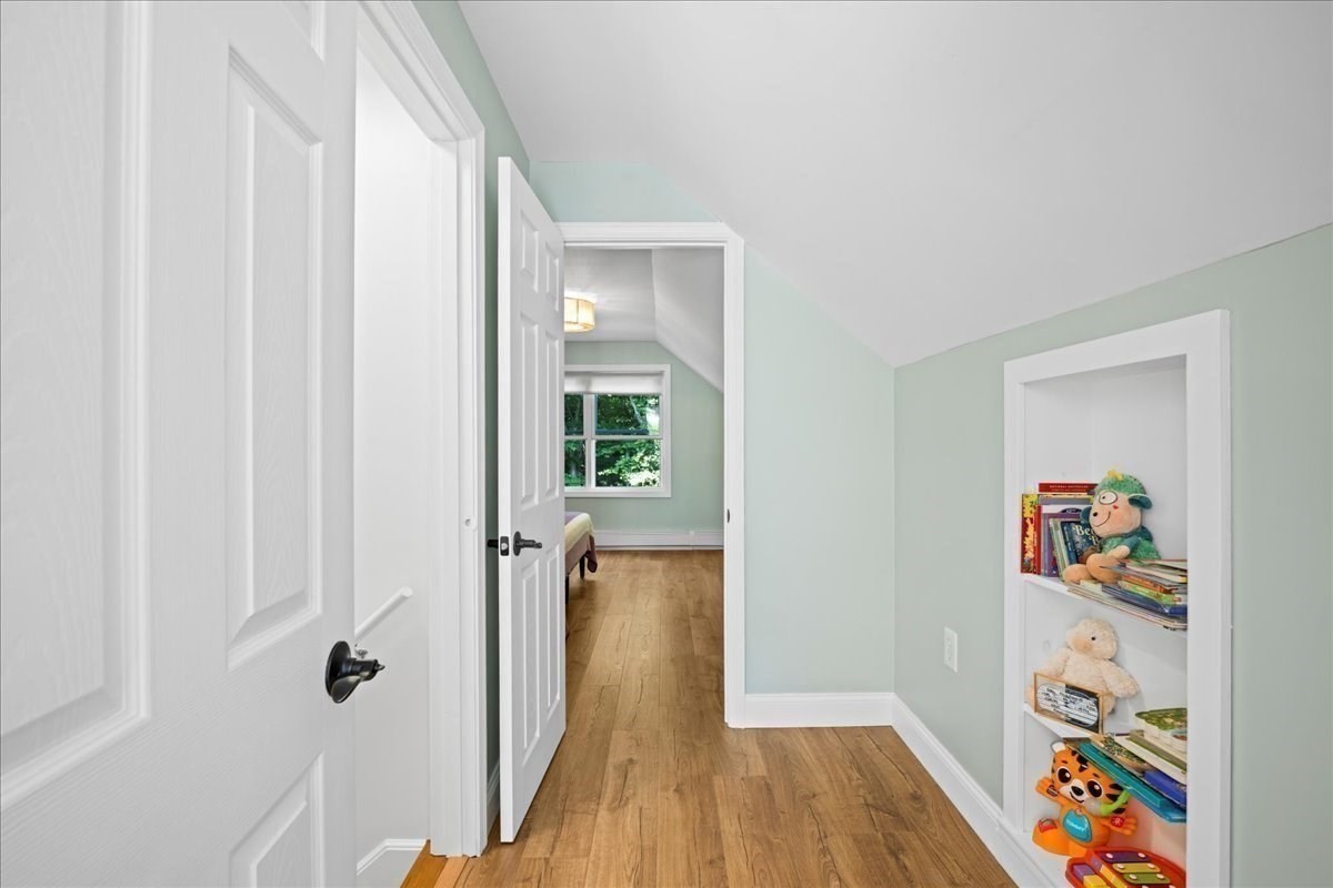 570 Franklin, Wrentham, MA 02093 - Image 15