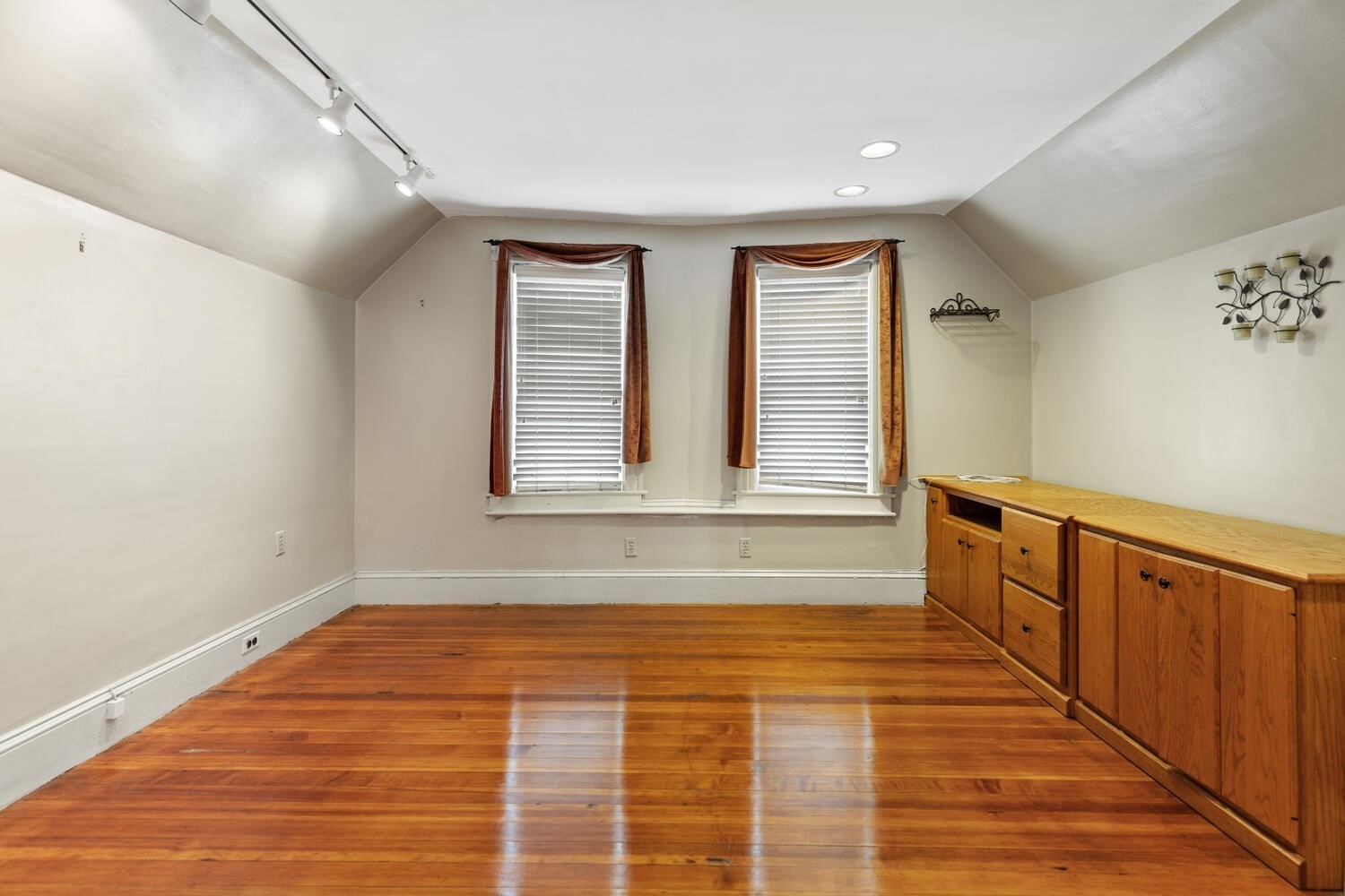 somerville - #73414341