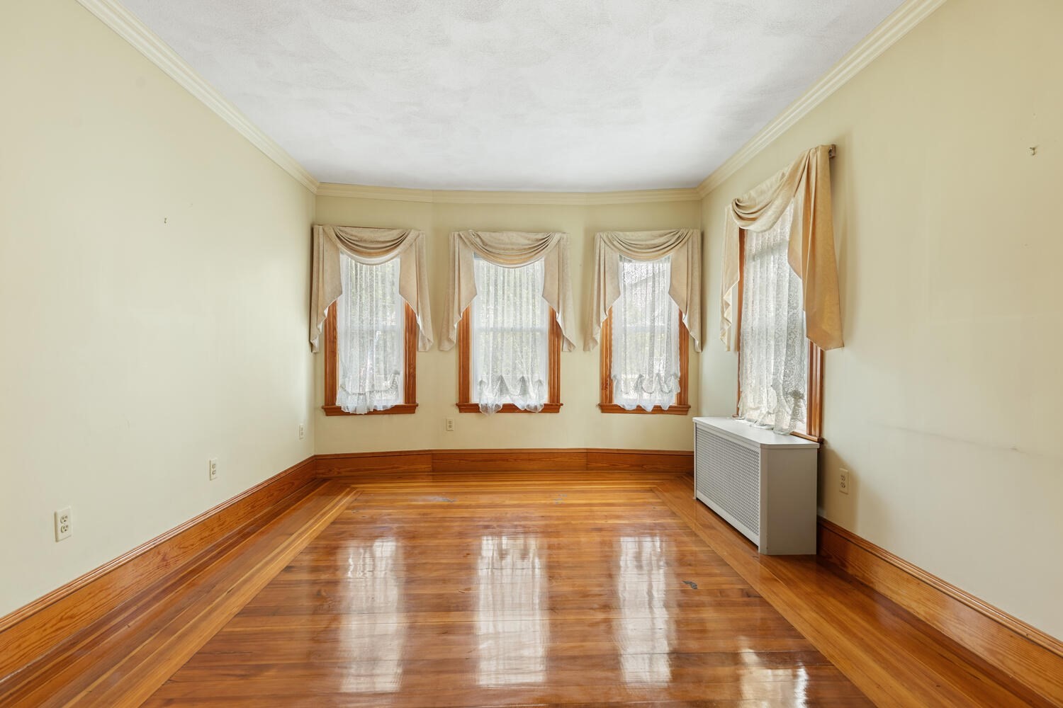 somerville - #73414341