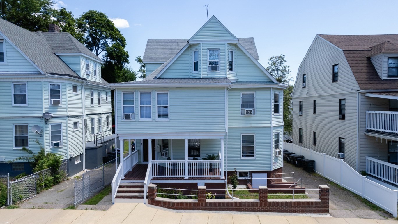 dorchester - #73414401