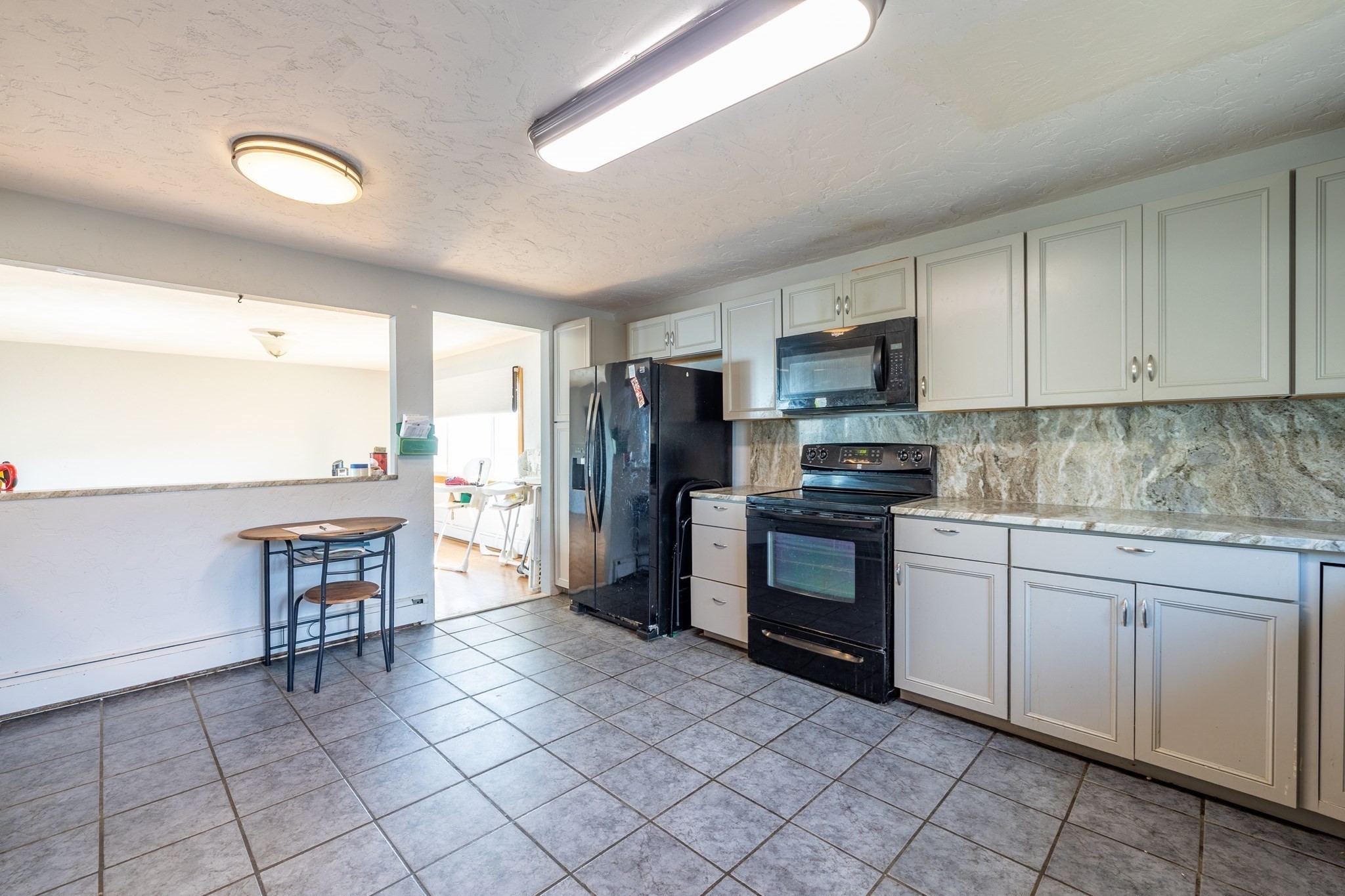 saugus - #73414419