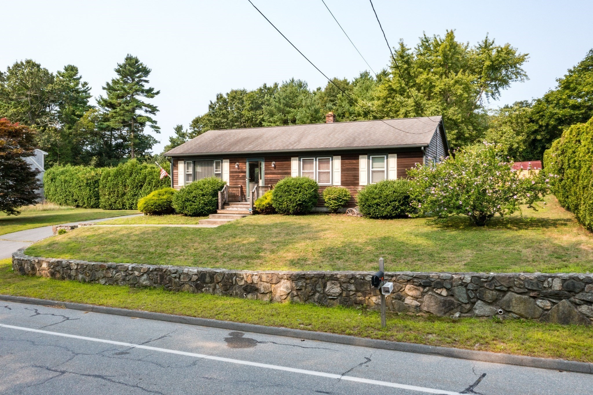 649 Middle Rd, Acushnet, MA 02743 - Image 2