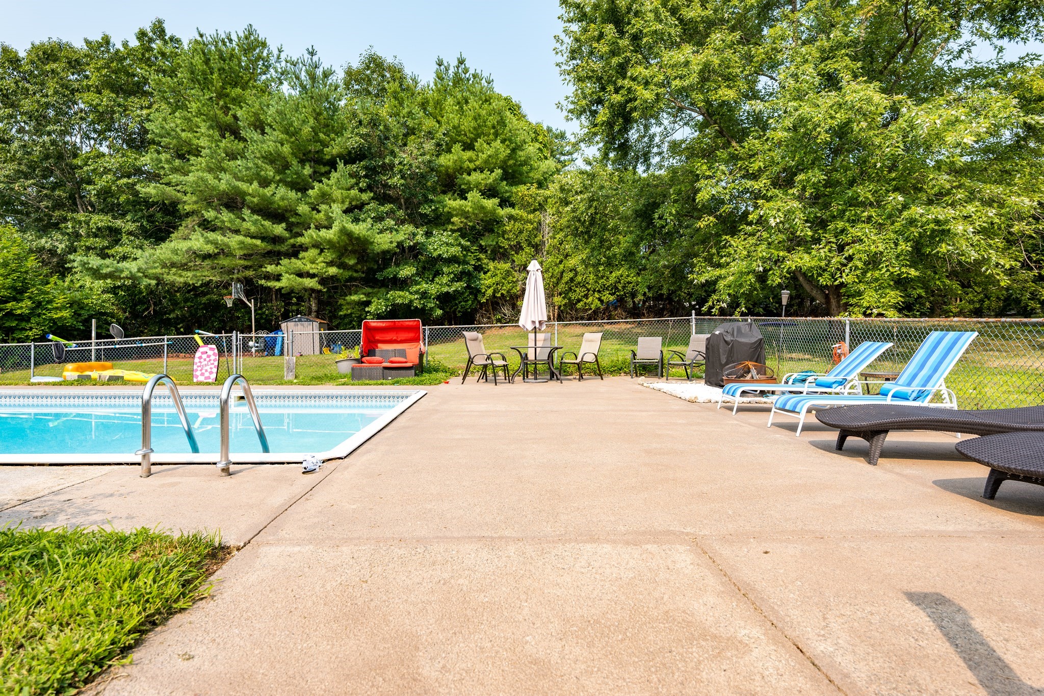 649 Middle Rd, Acushnet, MA 02743 - Image 35