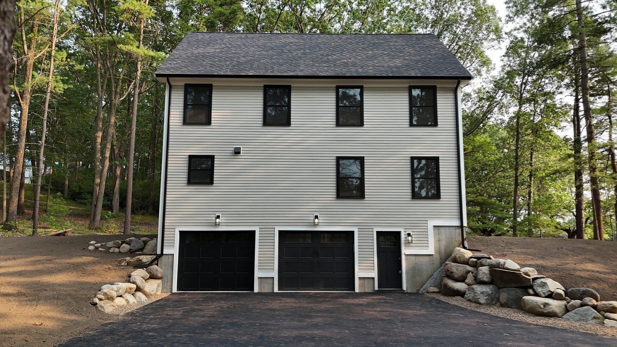 amesbury - #73414532